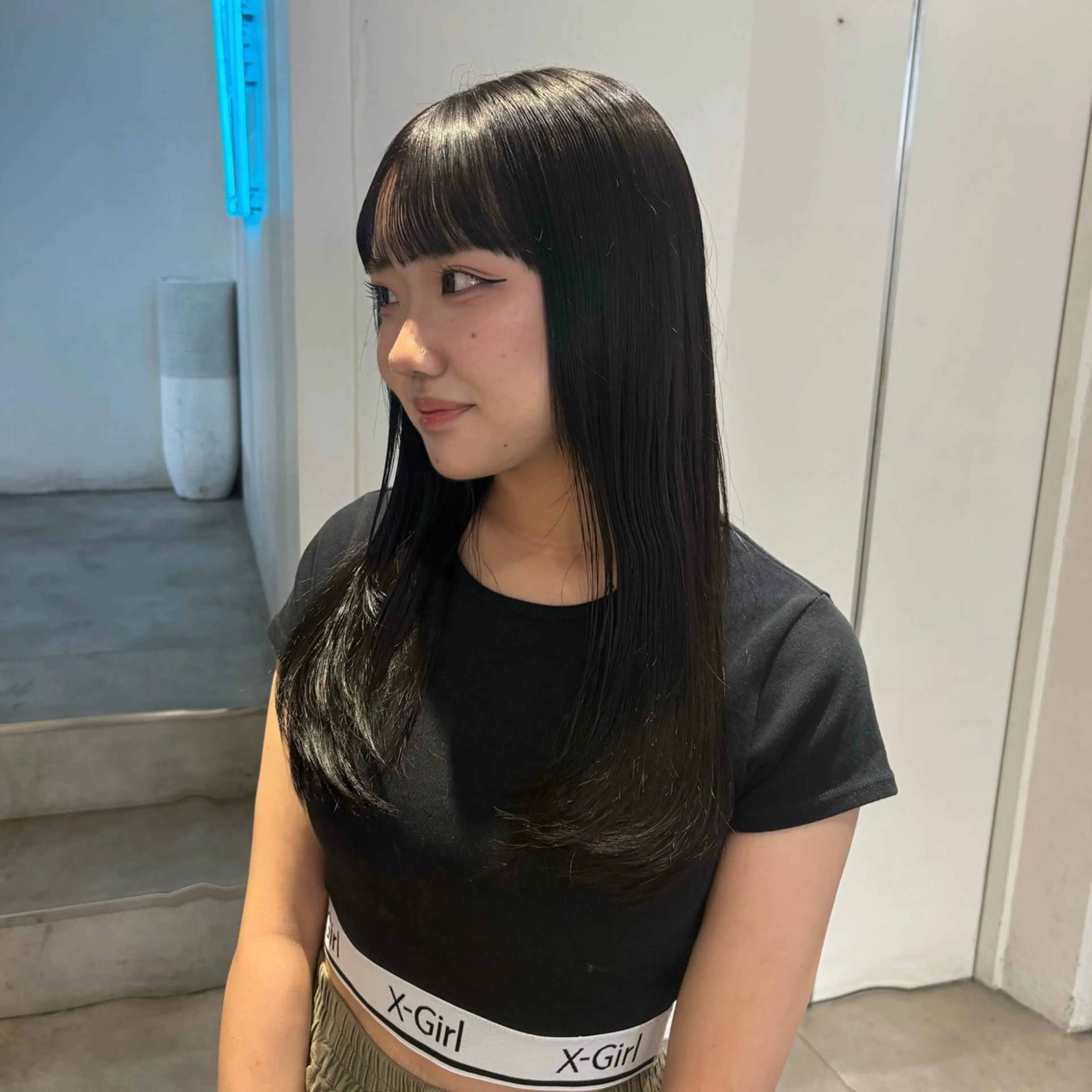 カラー 黒髪 透明感カラー ハイトーンカラー ヘアカラー 透明感カラー/レイヤ ーカットりこ🤎🫧のヘアスタイル