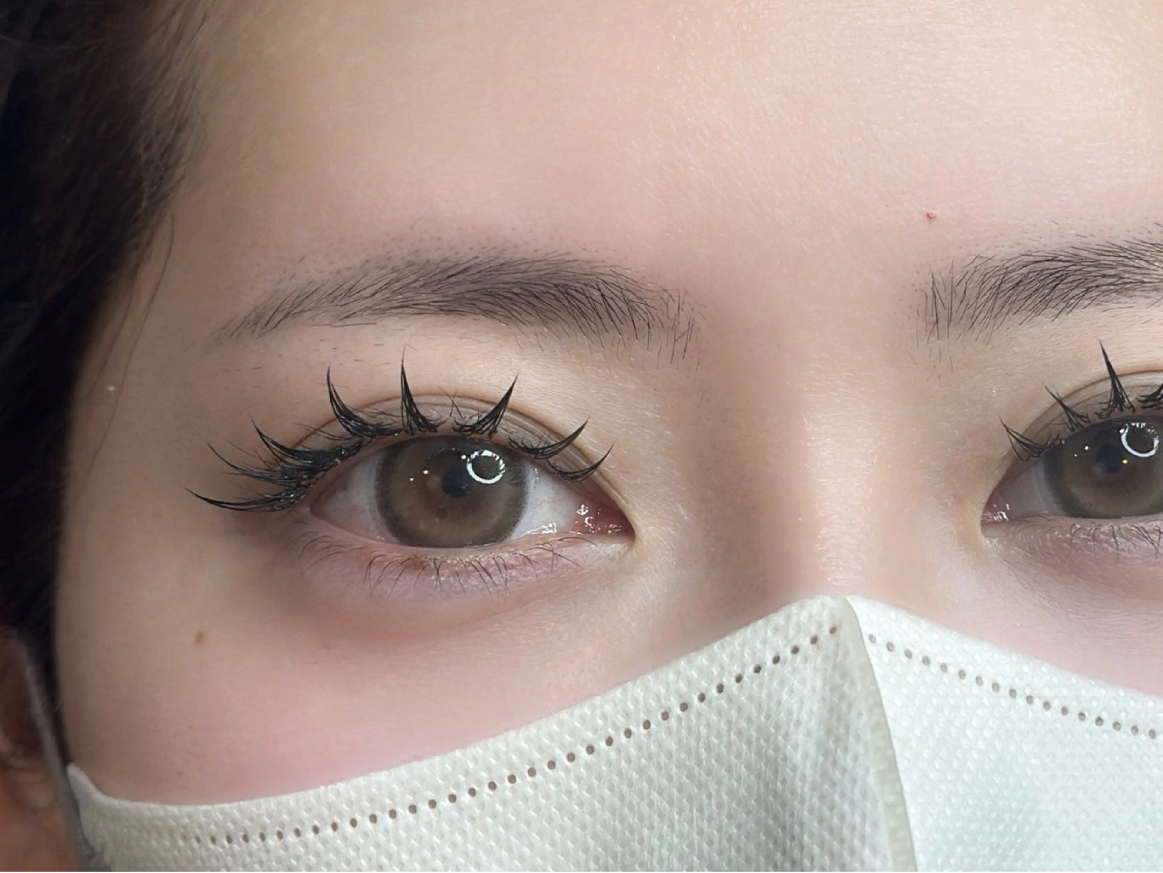 マツエク・マツパ 束感まつ毛 カラーマツエク フラットラッシュ パリジェンヌラッシュリフト まつげパーマ マツエク 🍓 KaNan🍓のマツエク・マツパデザイン