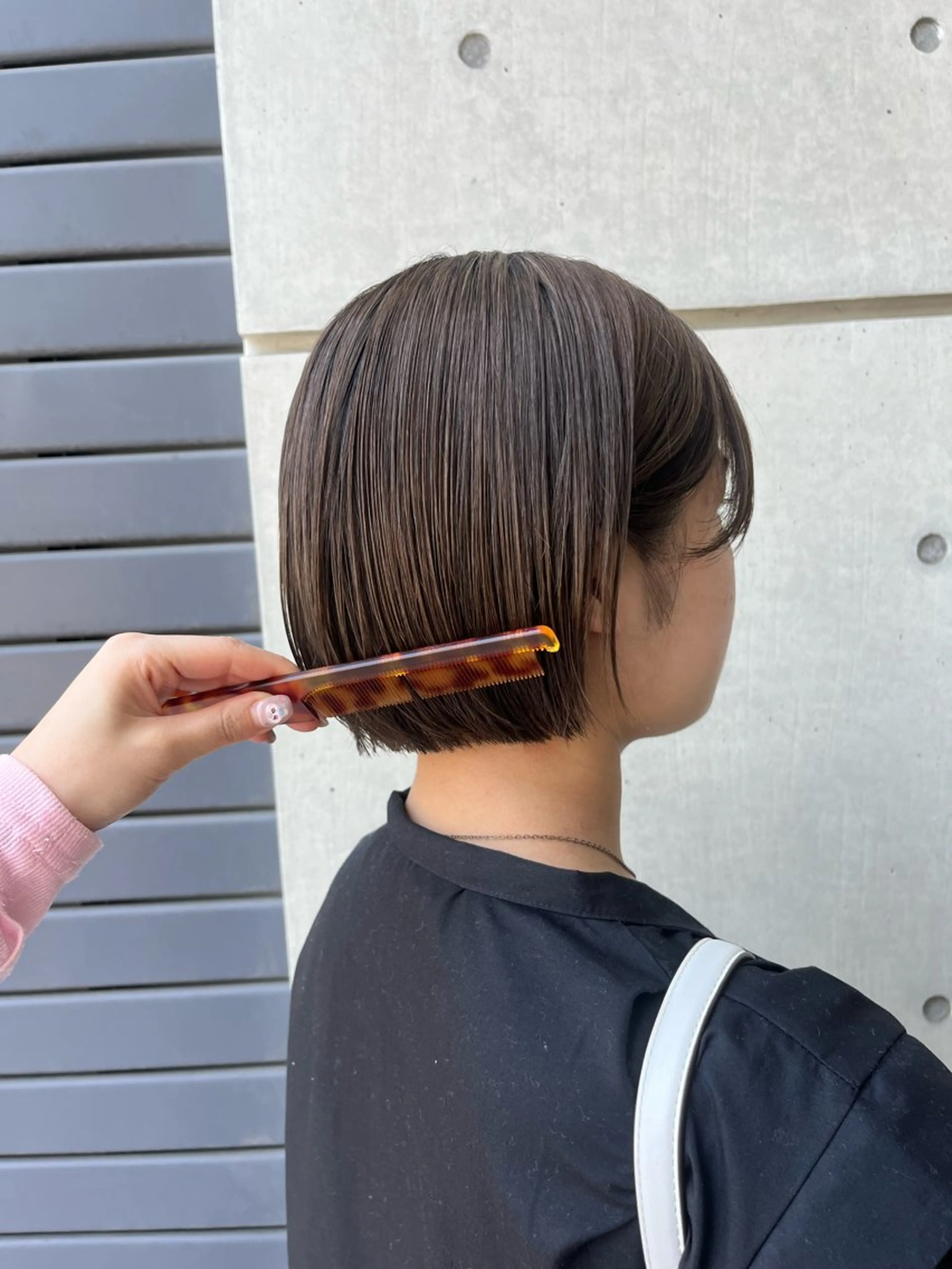 ショート ボブ 透明感カラー人気 ナンバーワンMIYUのヘアスタイル