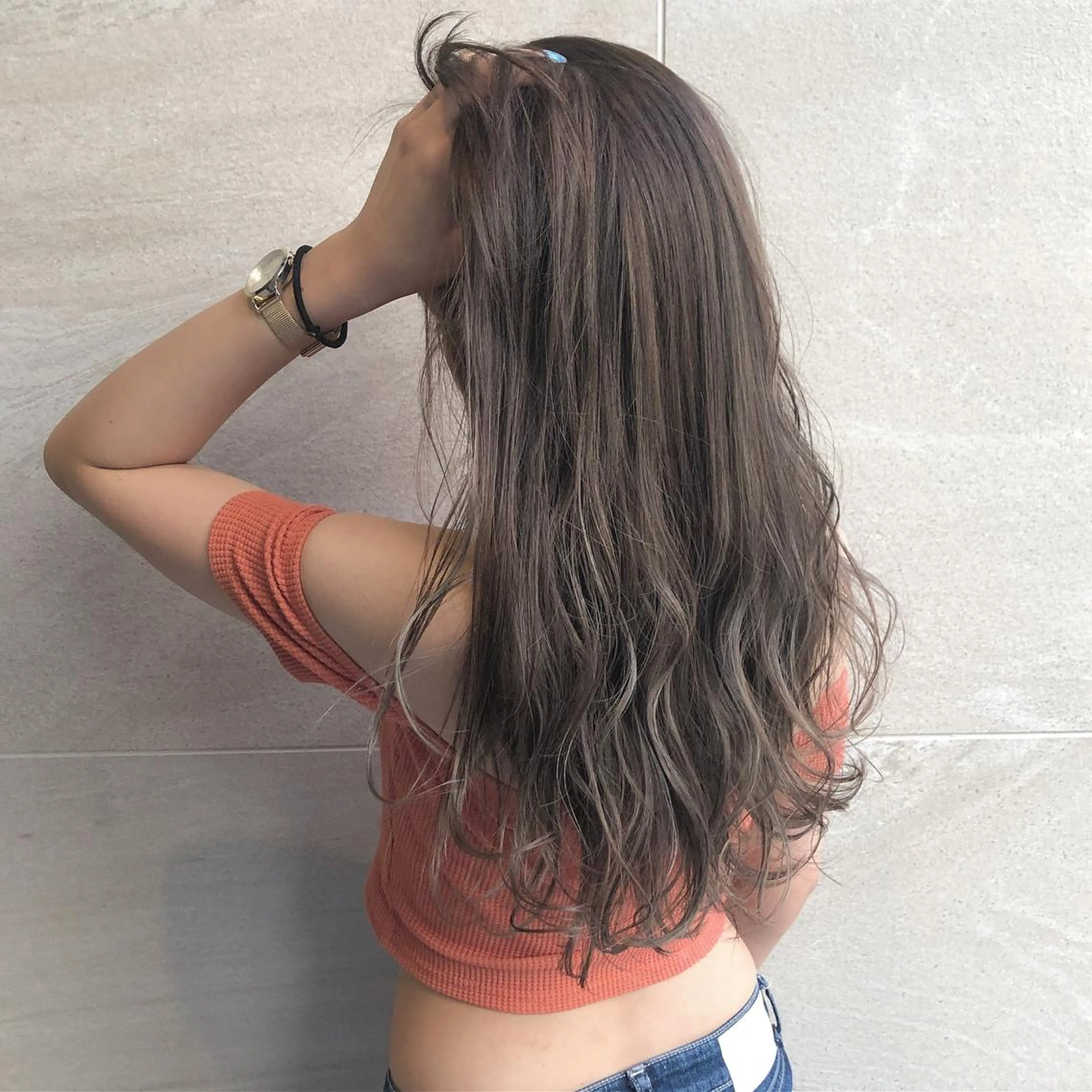 ロング カラー ハイライトカラー ハイライト TOMOKA 艶髪/透明感カラーのヘアスタイル