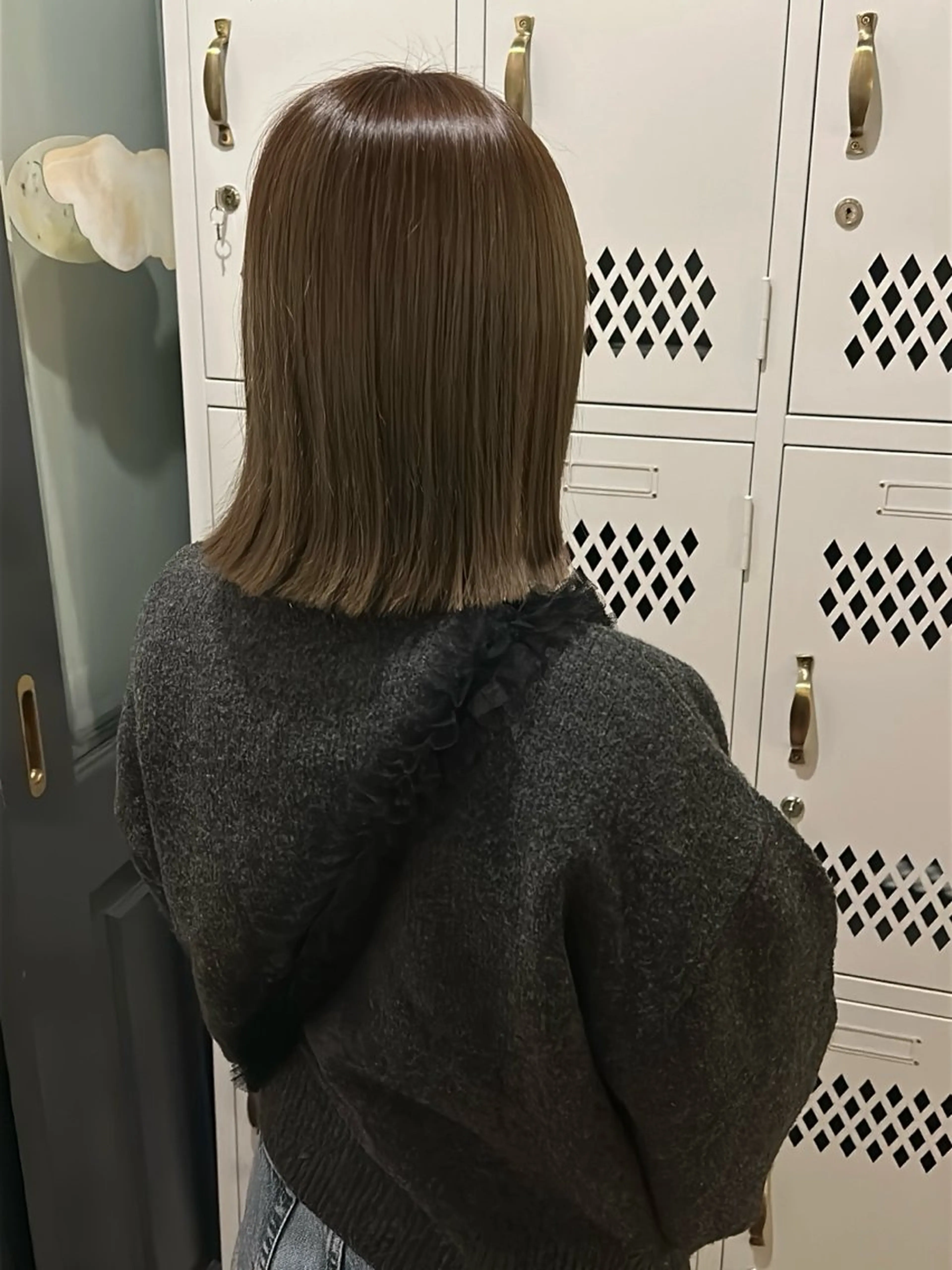 ミディアム カット ツヤ感/透明感カラー /蟹江/harunaのヘアスタイル