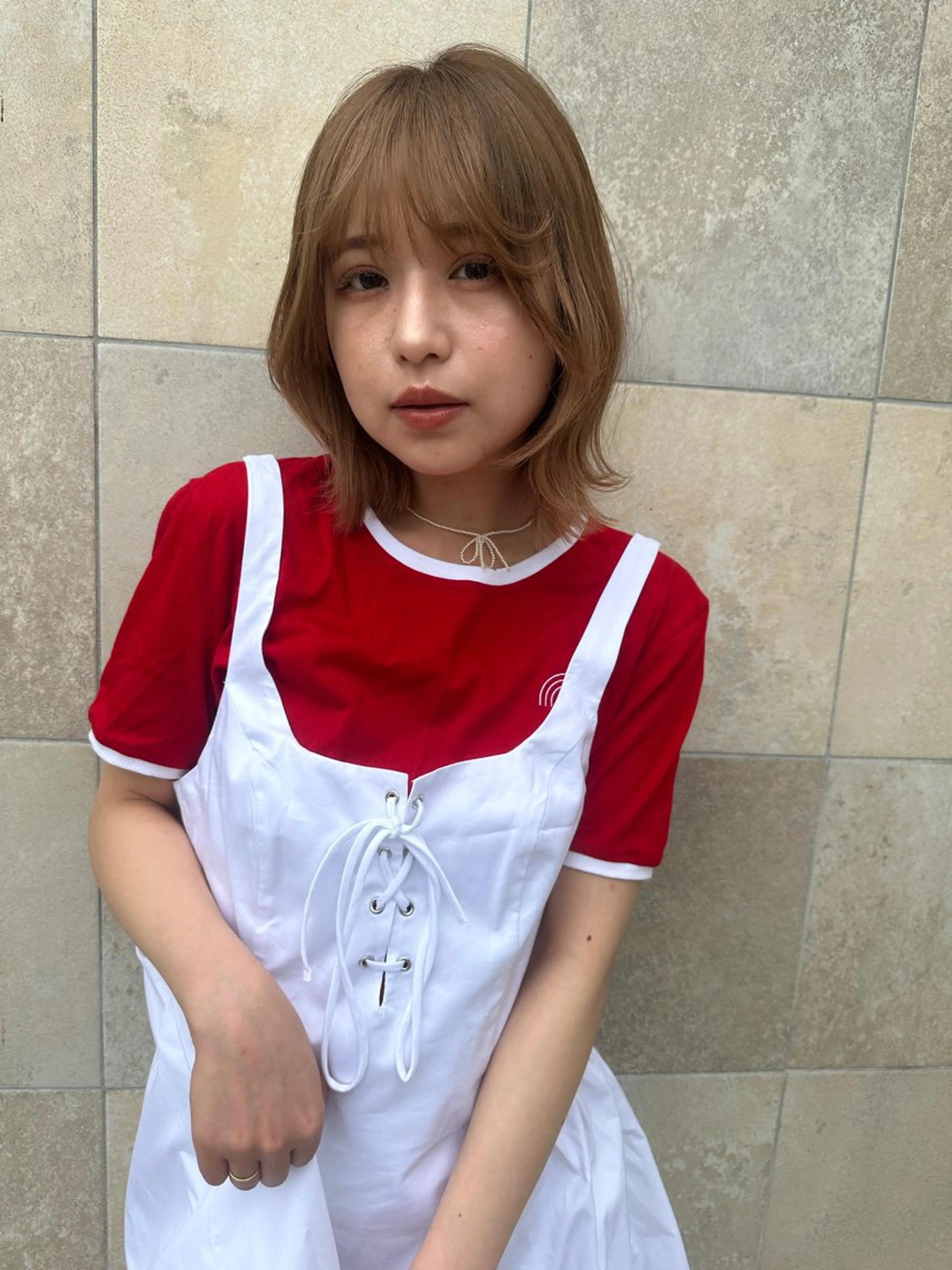 ミディアム ヘアカラー トリートメント 小顔レイヤー/ ベージュ🤍Rieのヘアスタイル