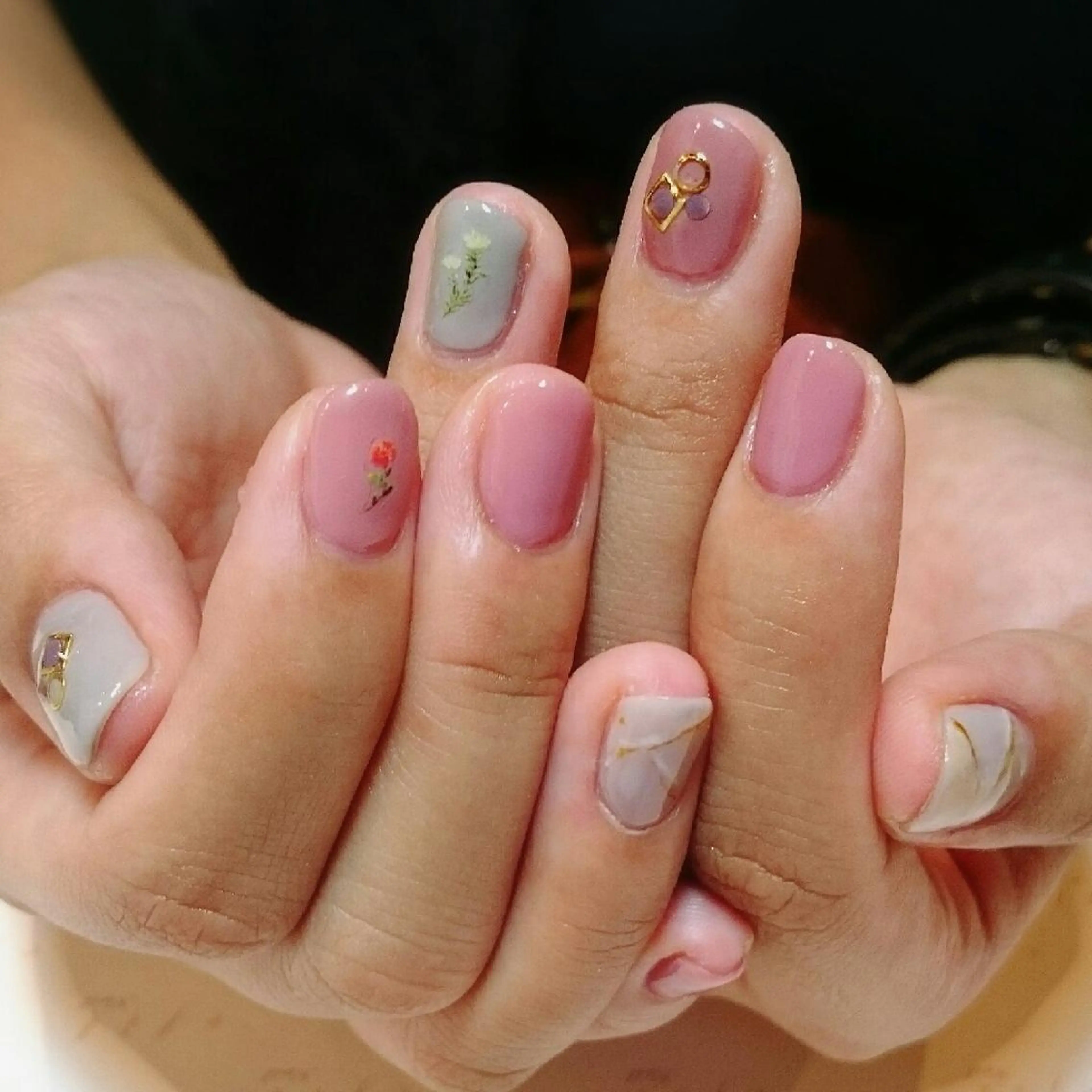 ネイル みー shakushiroのネイルデザイン