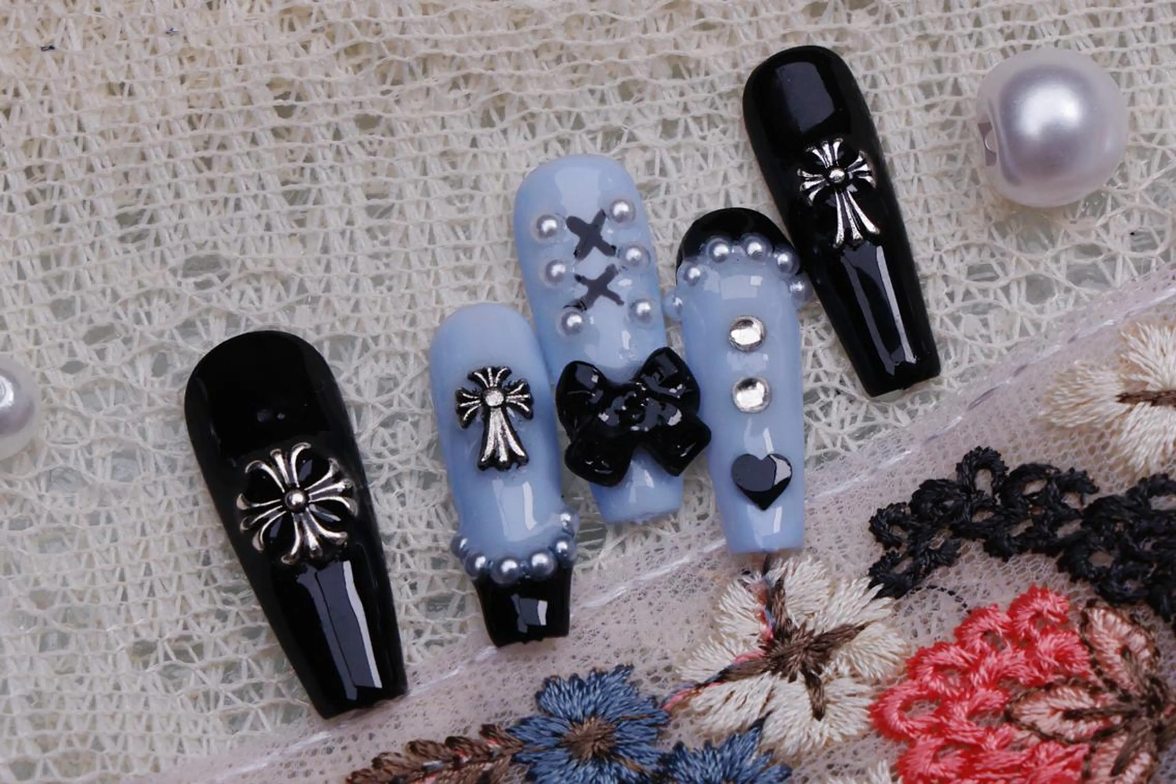 ネイル ハロウィン ロングネイル マグネットネイル スカルプネイル ネイルチップ Mss えりのネイルデザイン