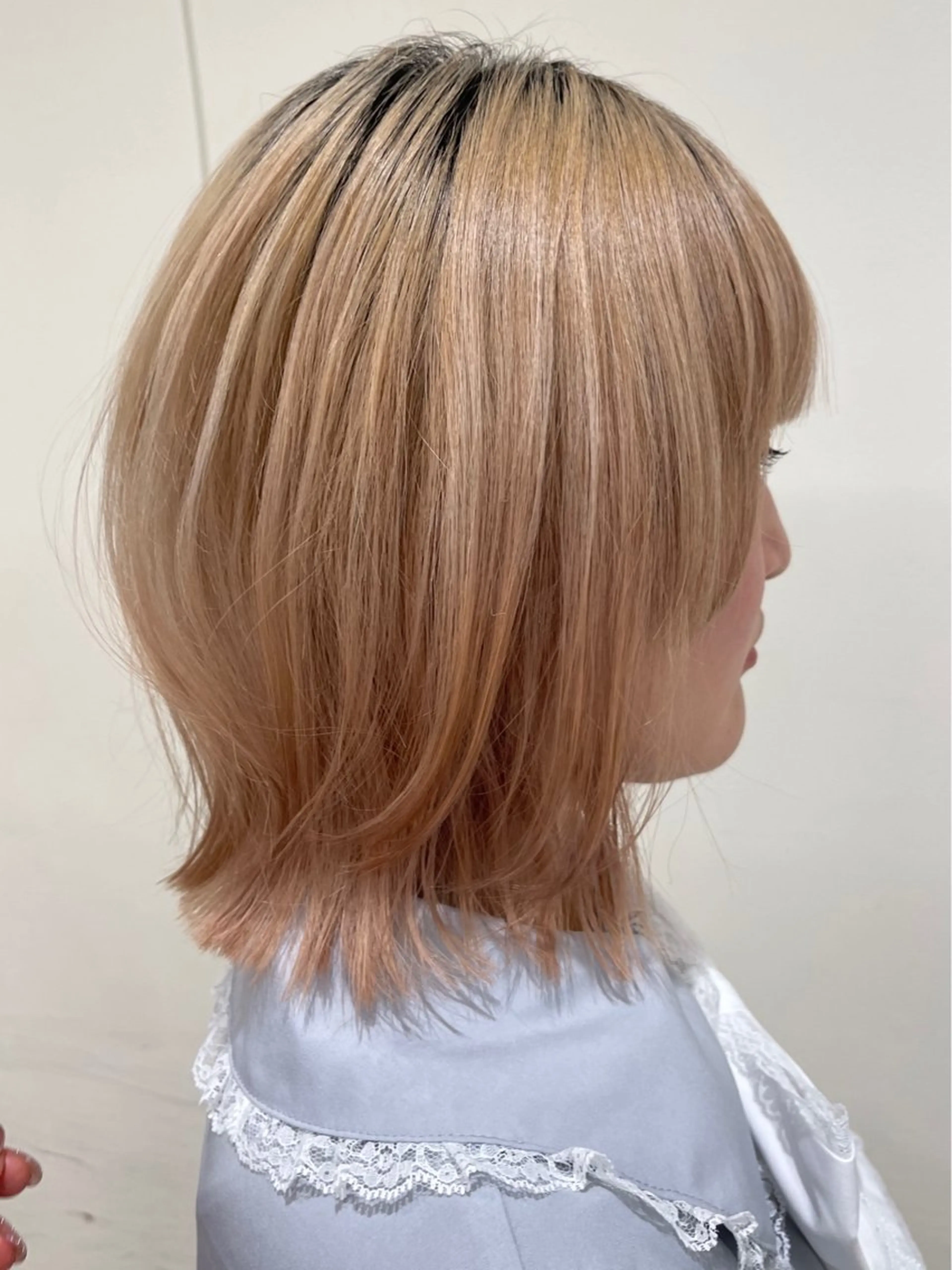 ミディアム ショート/ボブ/ハイ トーン/Nanahaのヘアスタイル