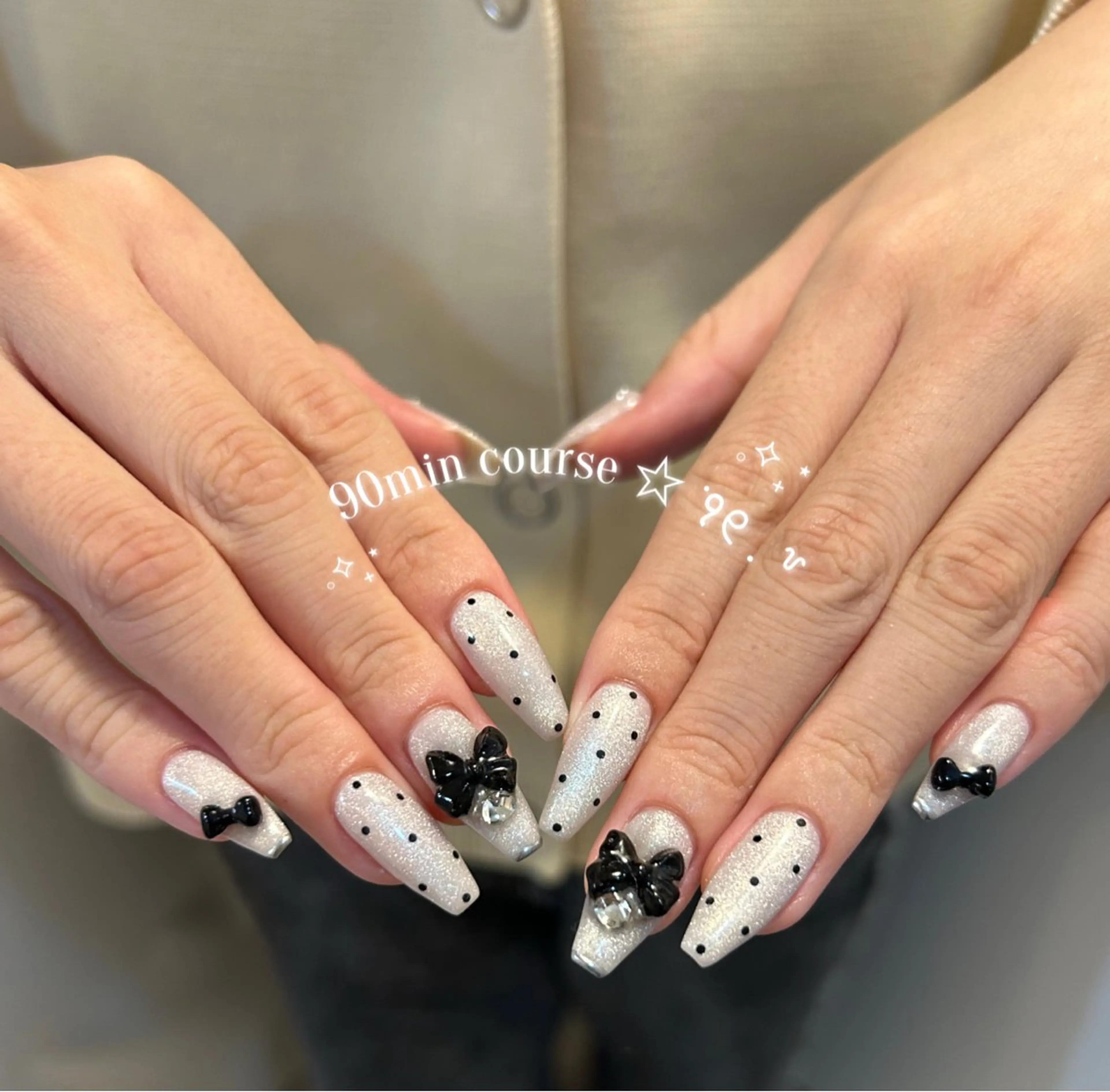 ネイル ハンドネイル ViViA momokaのネイルデザイン