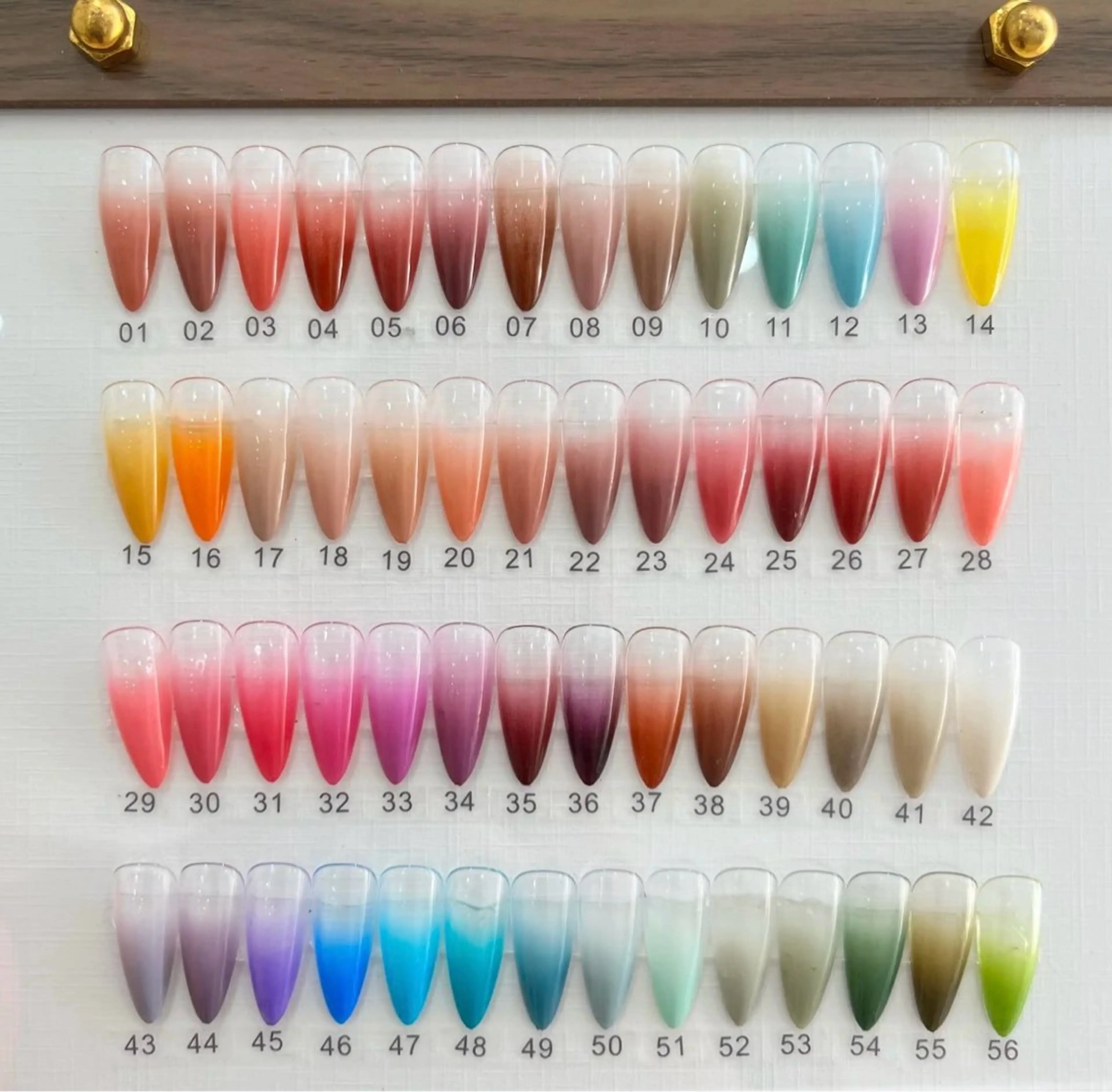 ネイル グラデーション オフィスネイル シンプルネイル ハンドネイル ANOVA アノヴァのネイルデザイン