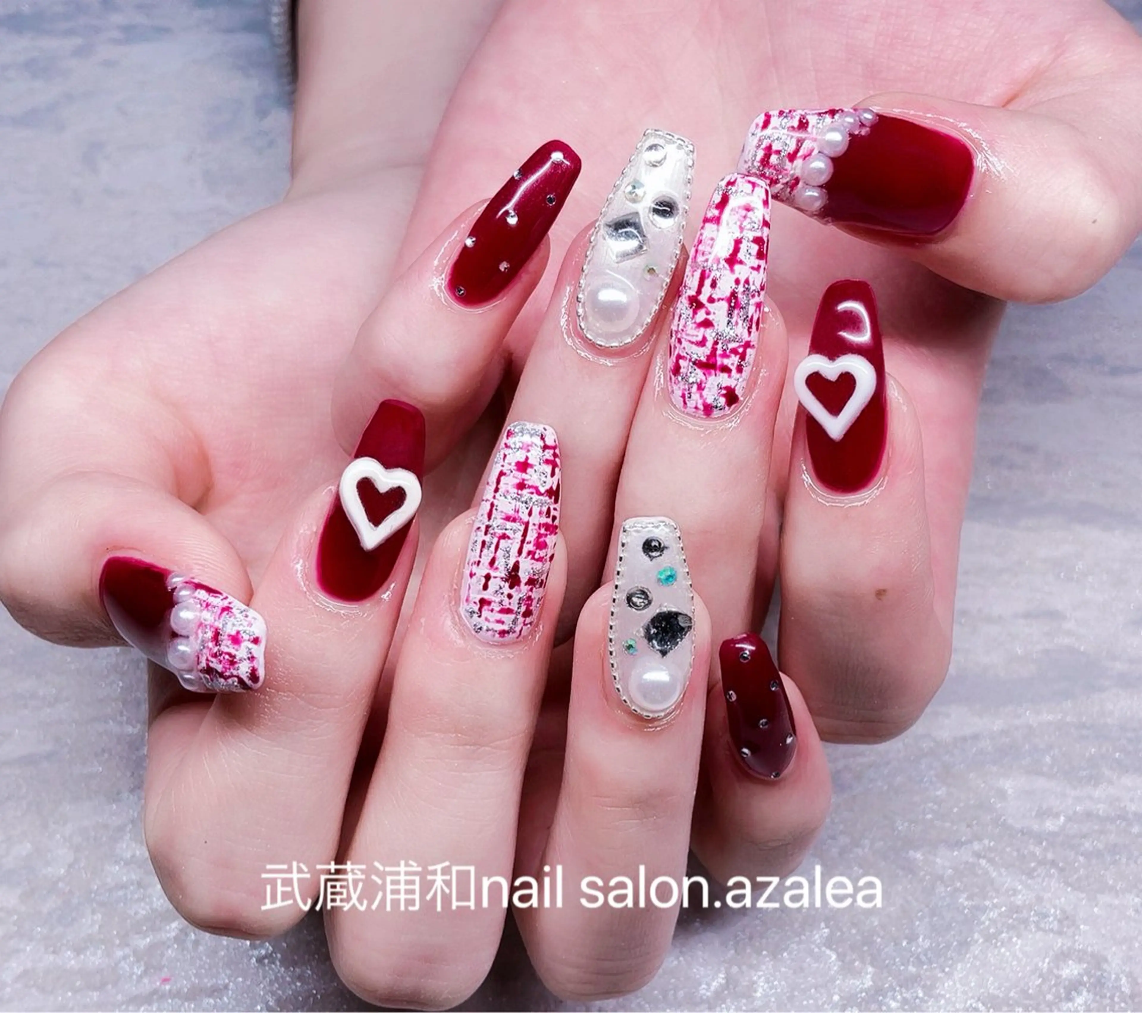 ネイル ハンドネイル R inのネイルデザイン