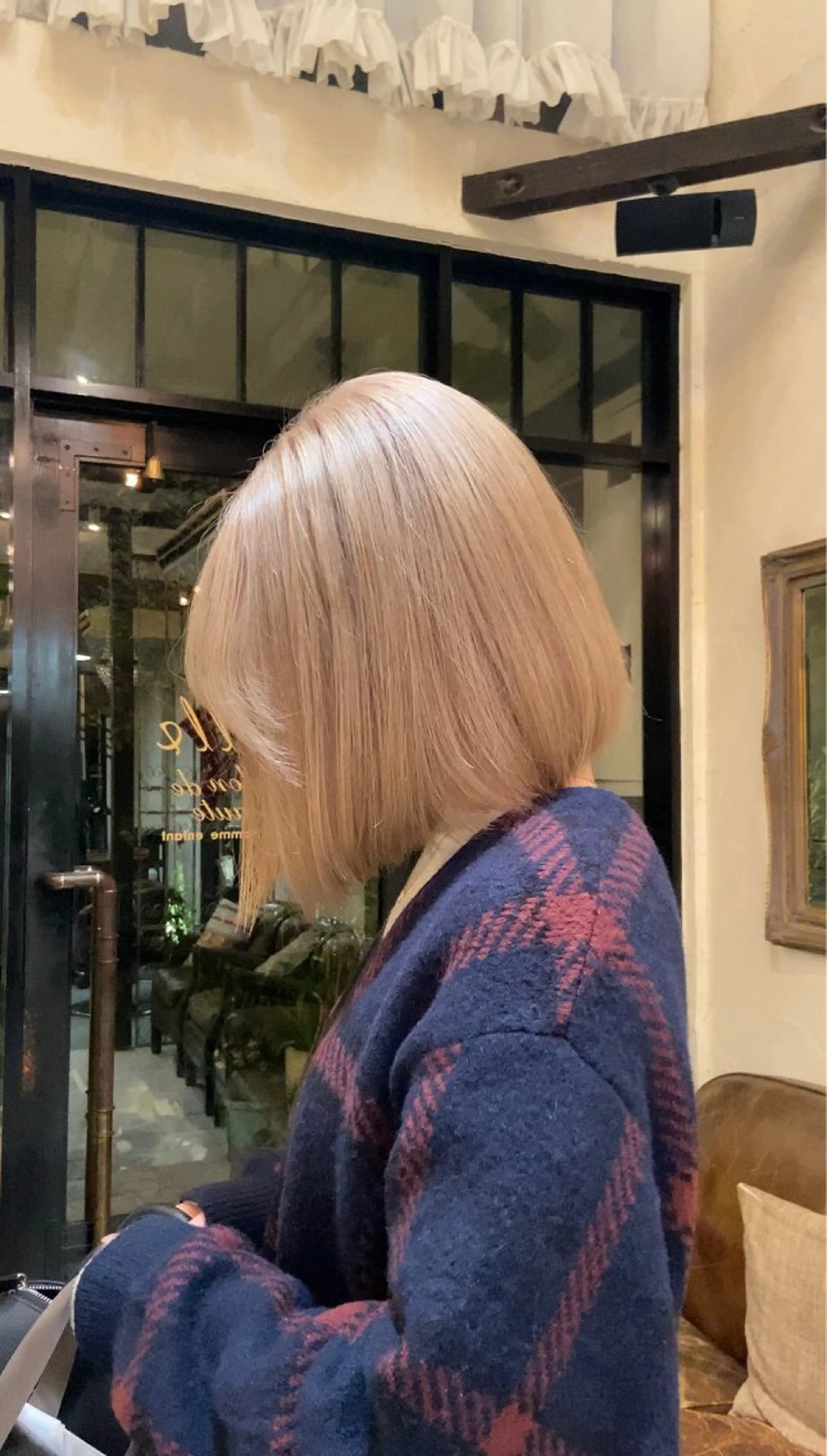 ロング カラー ブリーチ ブロンド ケアブリーチ ホワイトブロンド ダメージレス美容師 🌱水島侑理のヘアスタイル