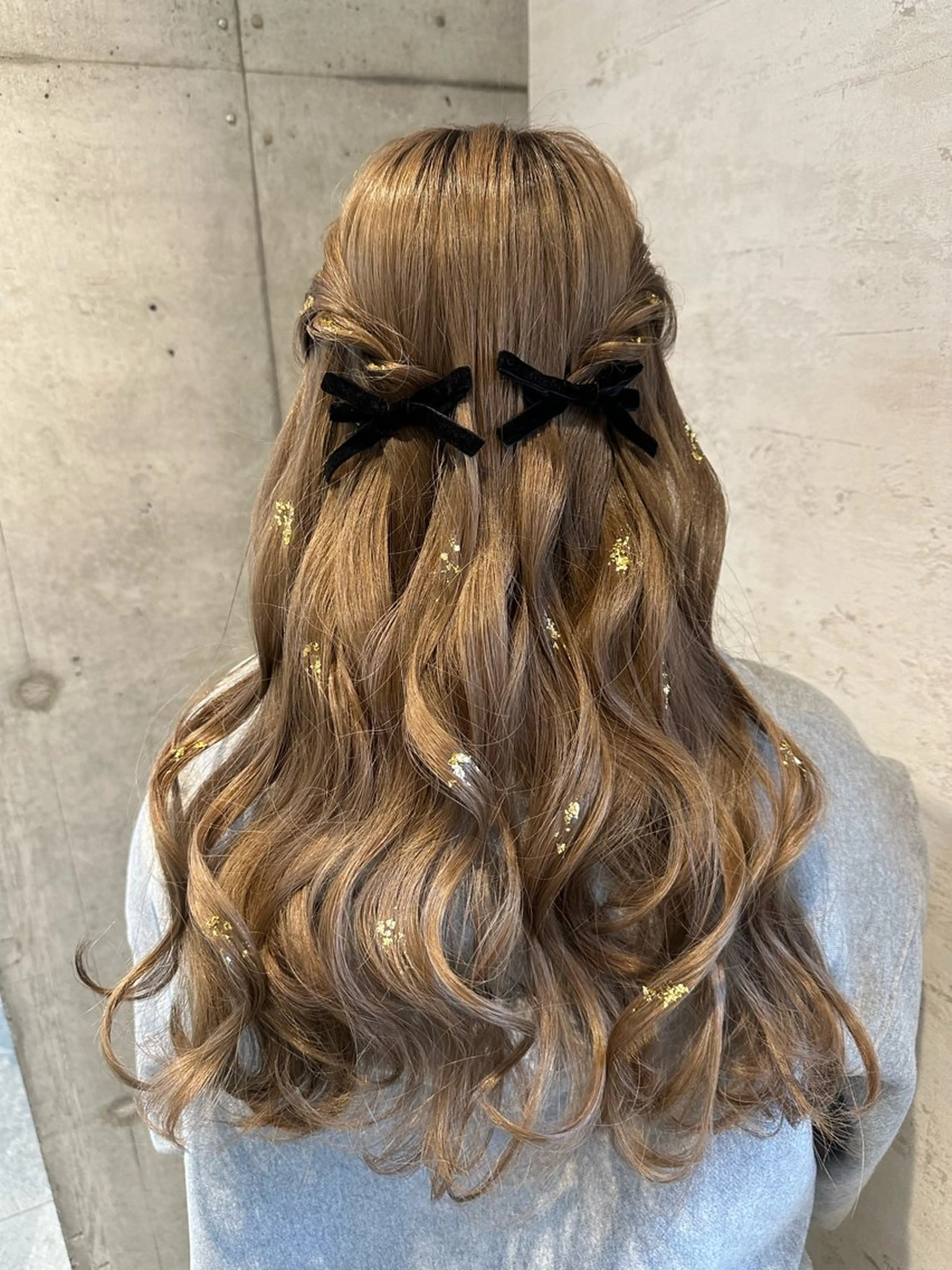 ロング ヘアアレンジ 女性に人気♪ はやしほのかのヘアスタイル