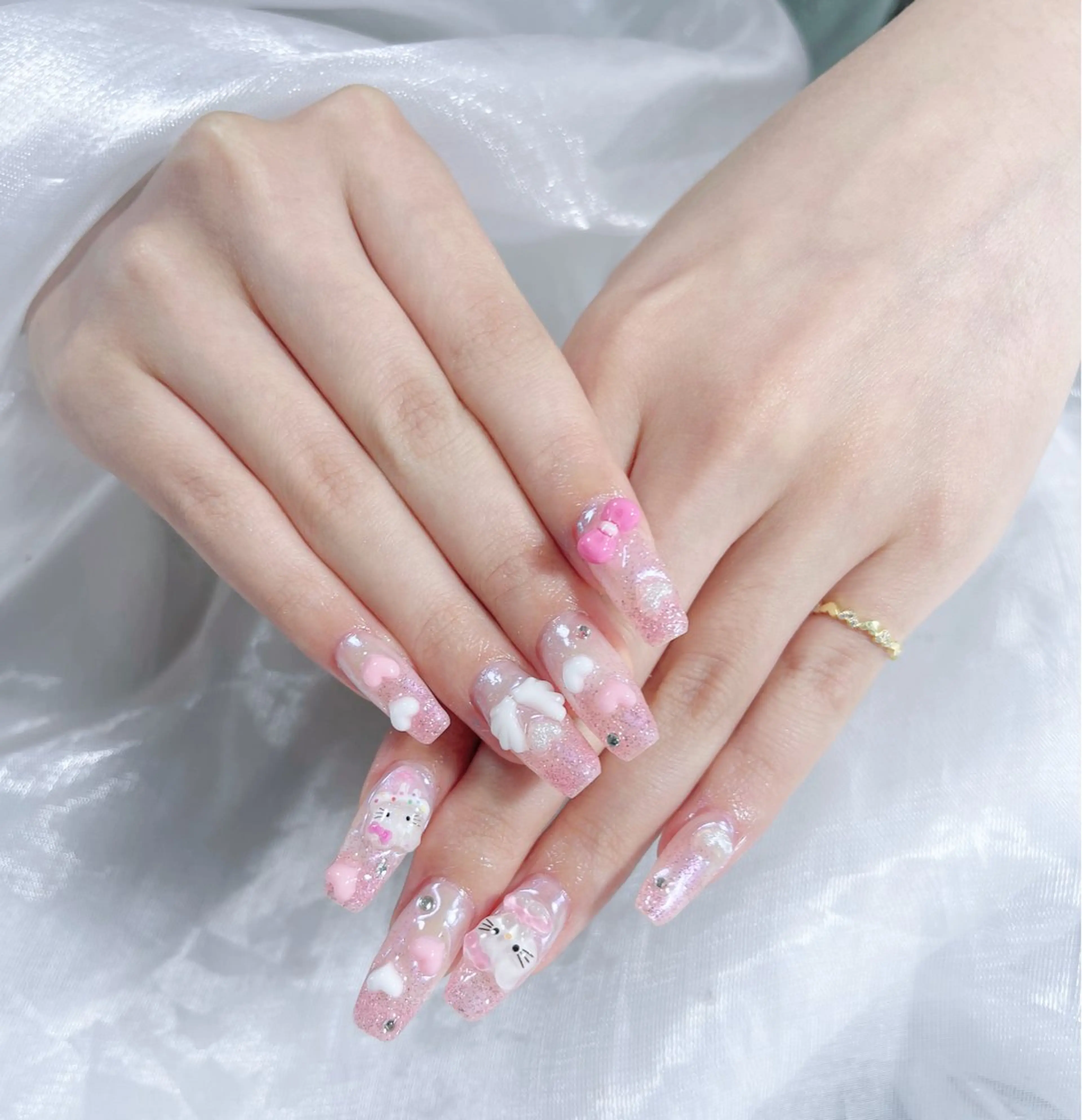 ネイル オーロラネイル クリアネイル フラッシュネイル ジェルネイル グラデーション ZUZU AMEE NAILのネイルデザイン