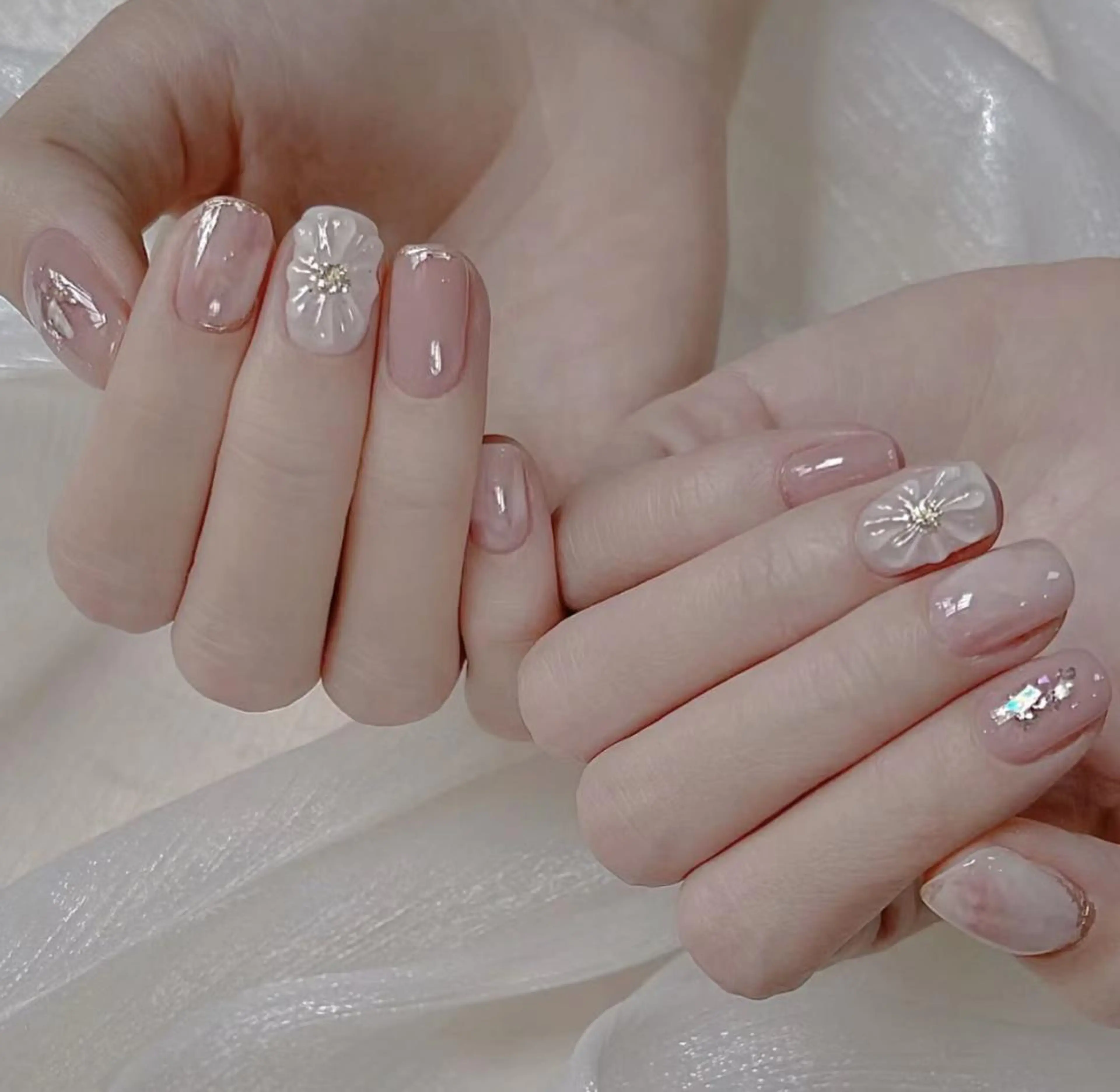 ネイル Queens みなみのネイルデザイン