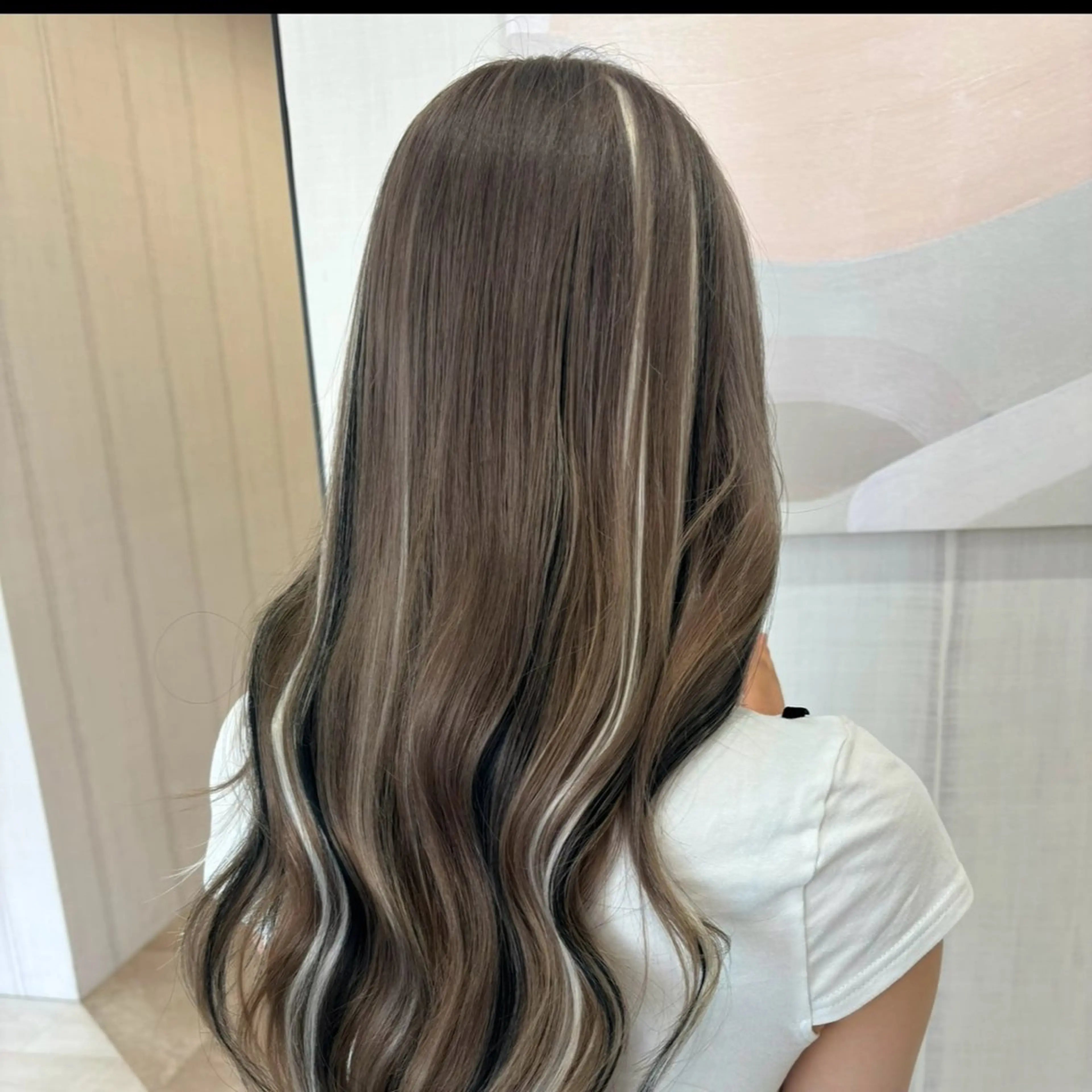 カラー グレージュ EARTH富山婦中店 2026新卒20万〜のヘアスタイル