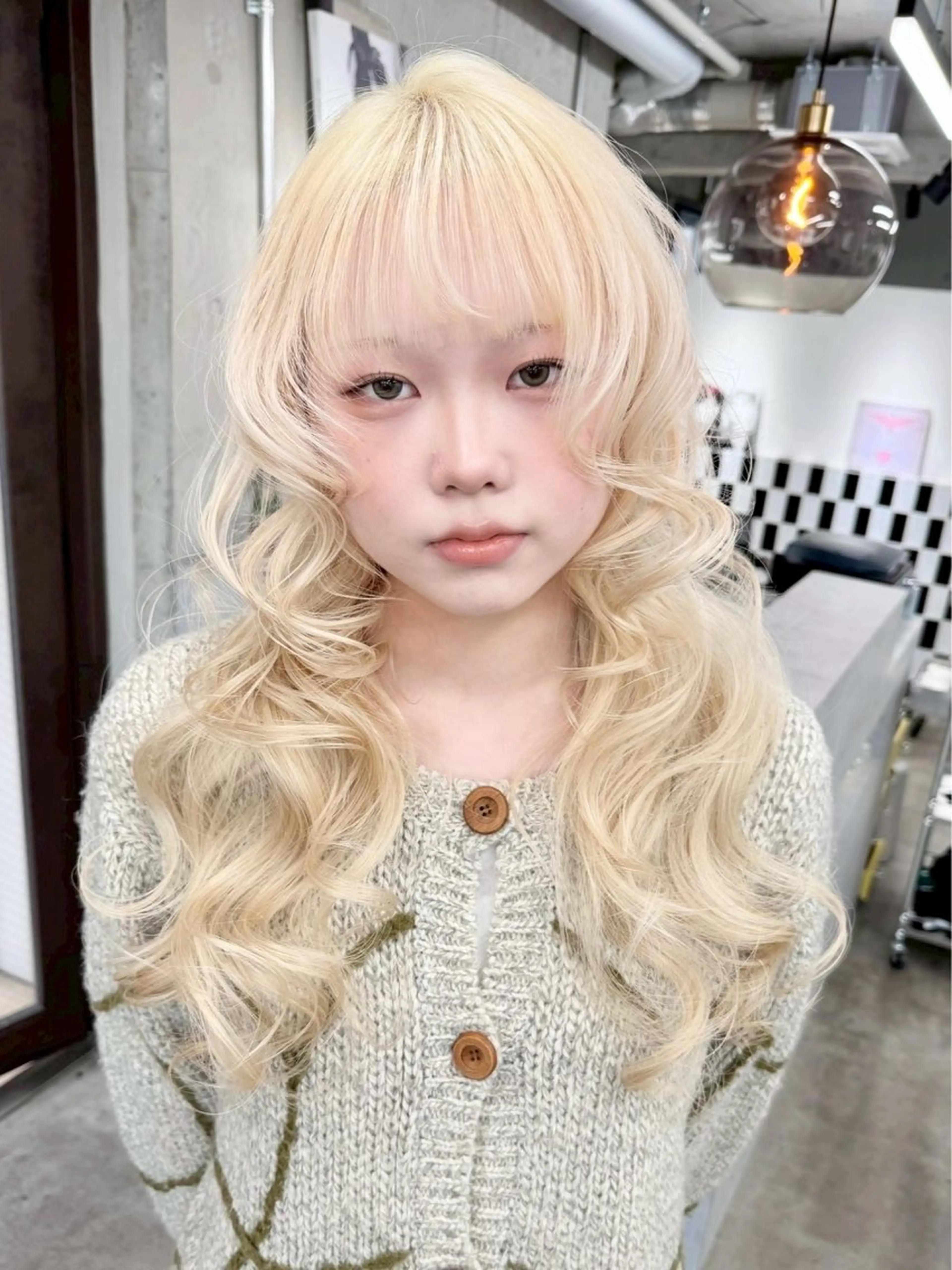 ロング ☪️艶々ハイトーン coco🍀︎✨のヘアスタイル