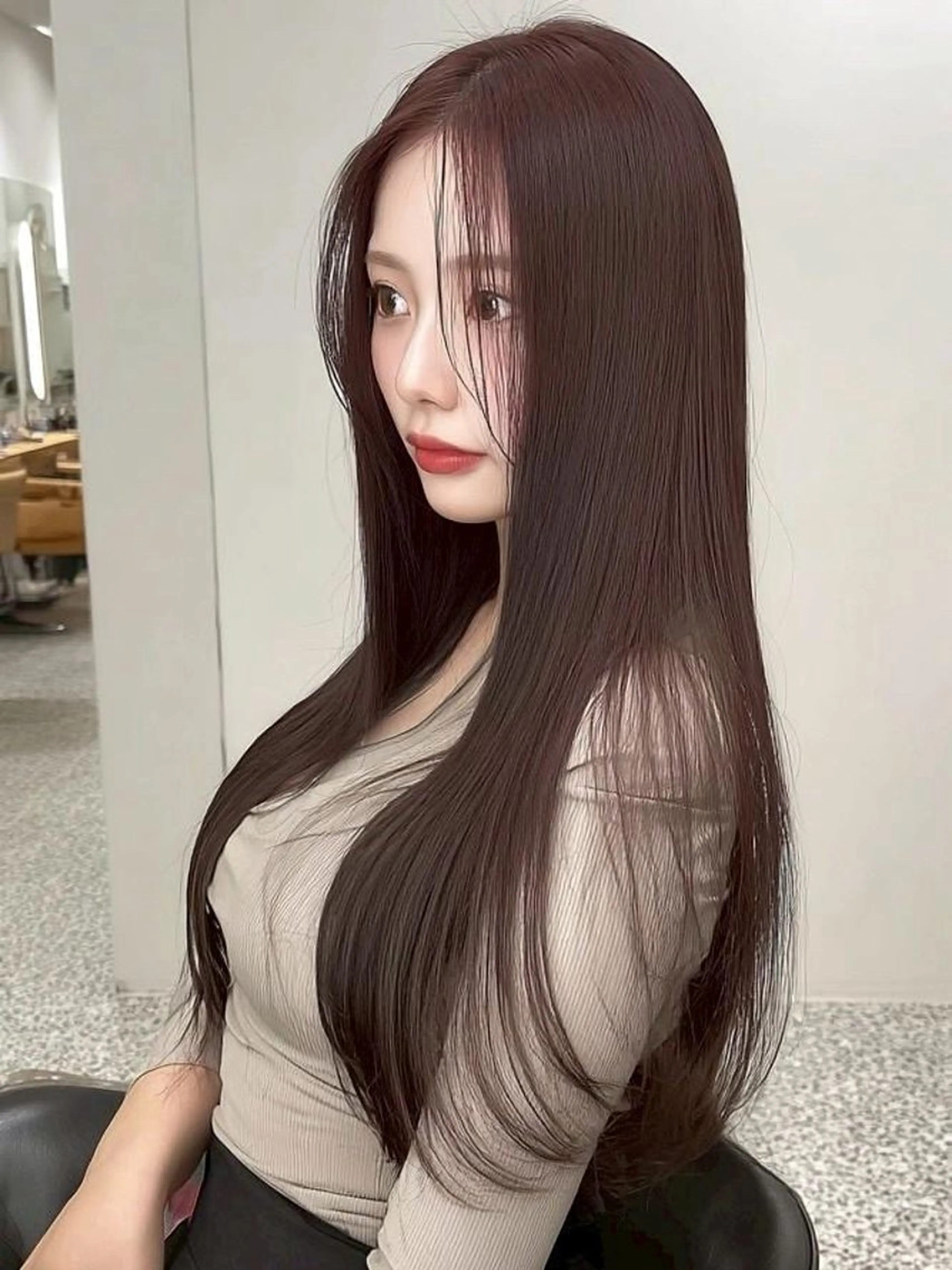 ロング カラー オリーブ/赤み消し 透明感/Akaneのヘアスタイル