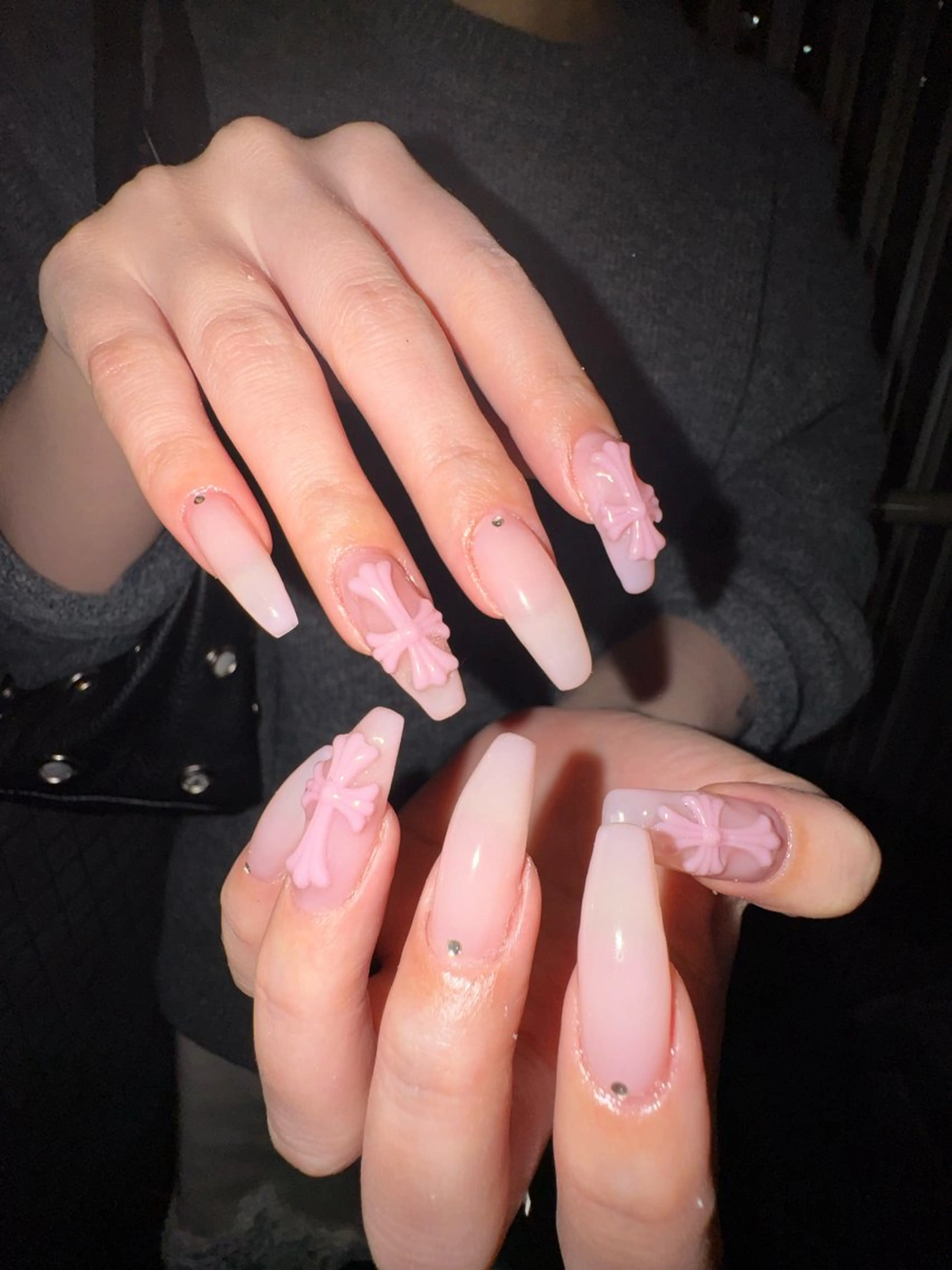 ネイル ハンドネイル フットネイル MITSUKI🪡 海外/個性派/ロングのネイルデザイン