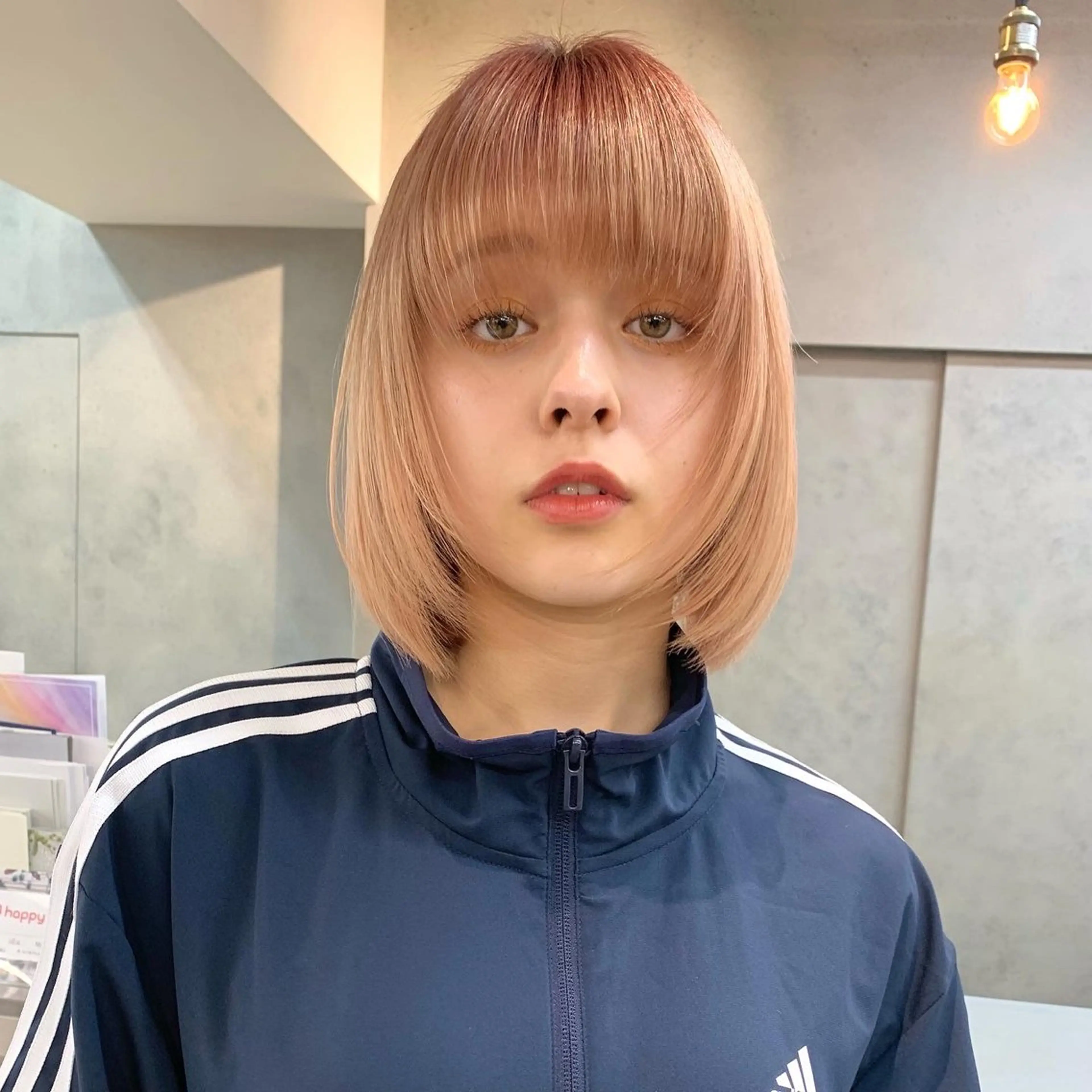 ショート raika .のヘアスタイル