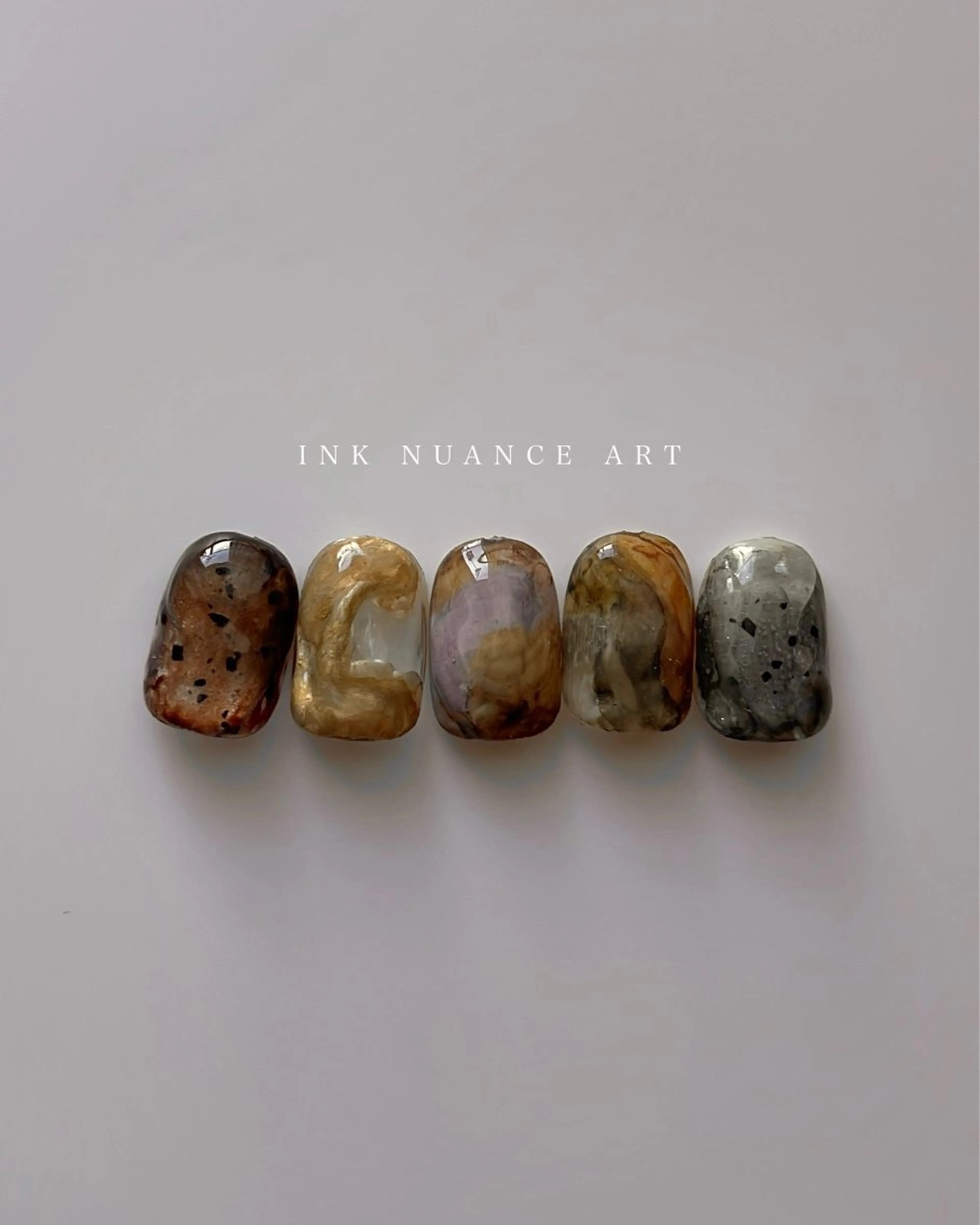 ネイル nailsalon YOLOのネイルデザイン