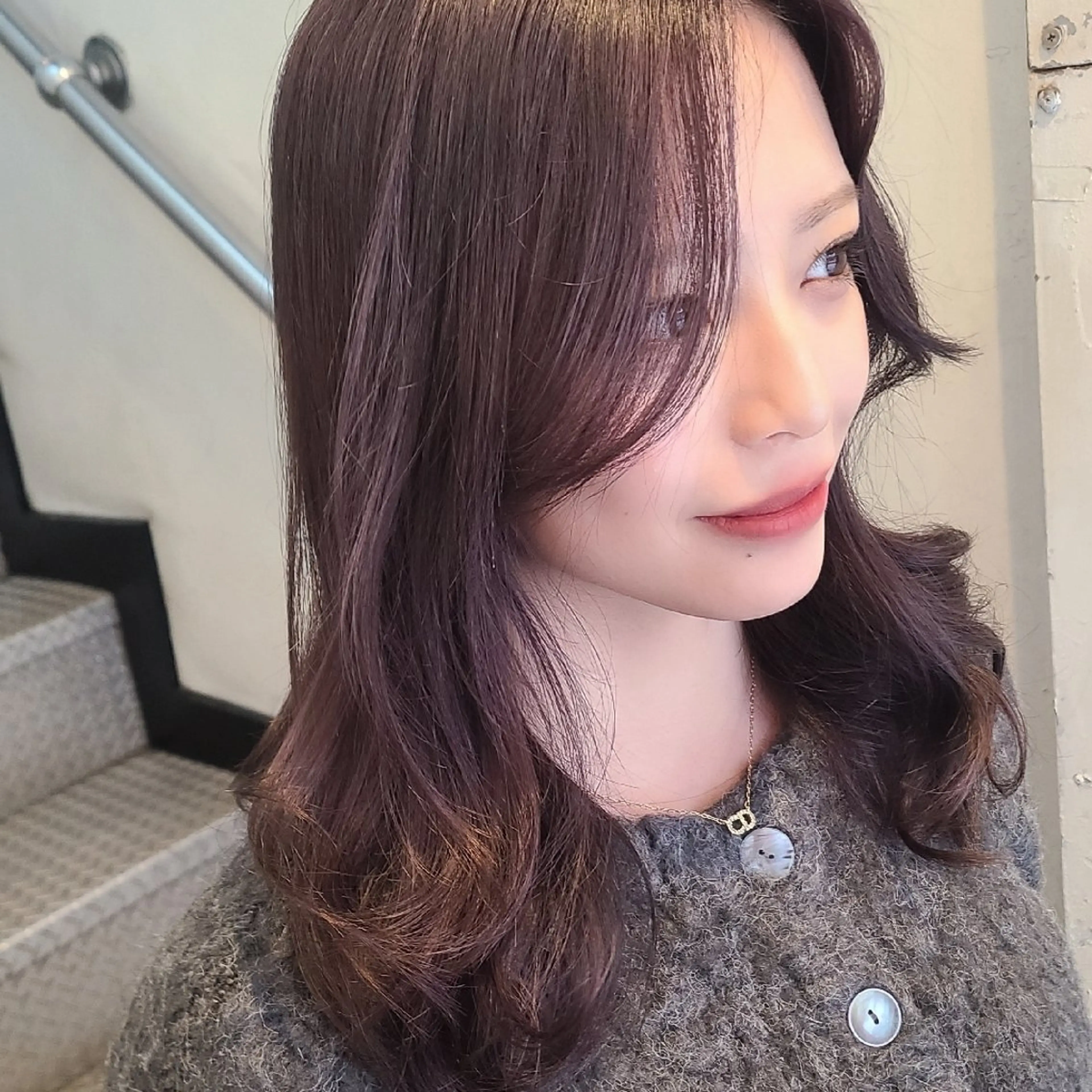 カラー 西田 理沙のヘアスタイル