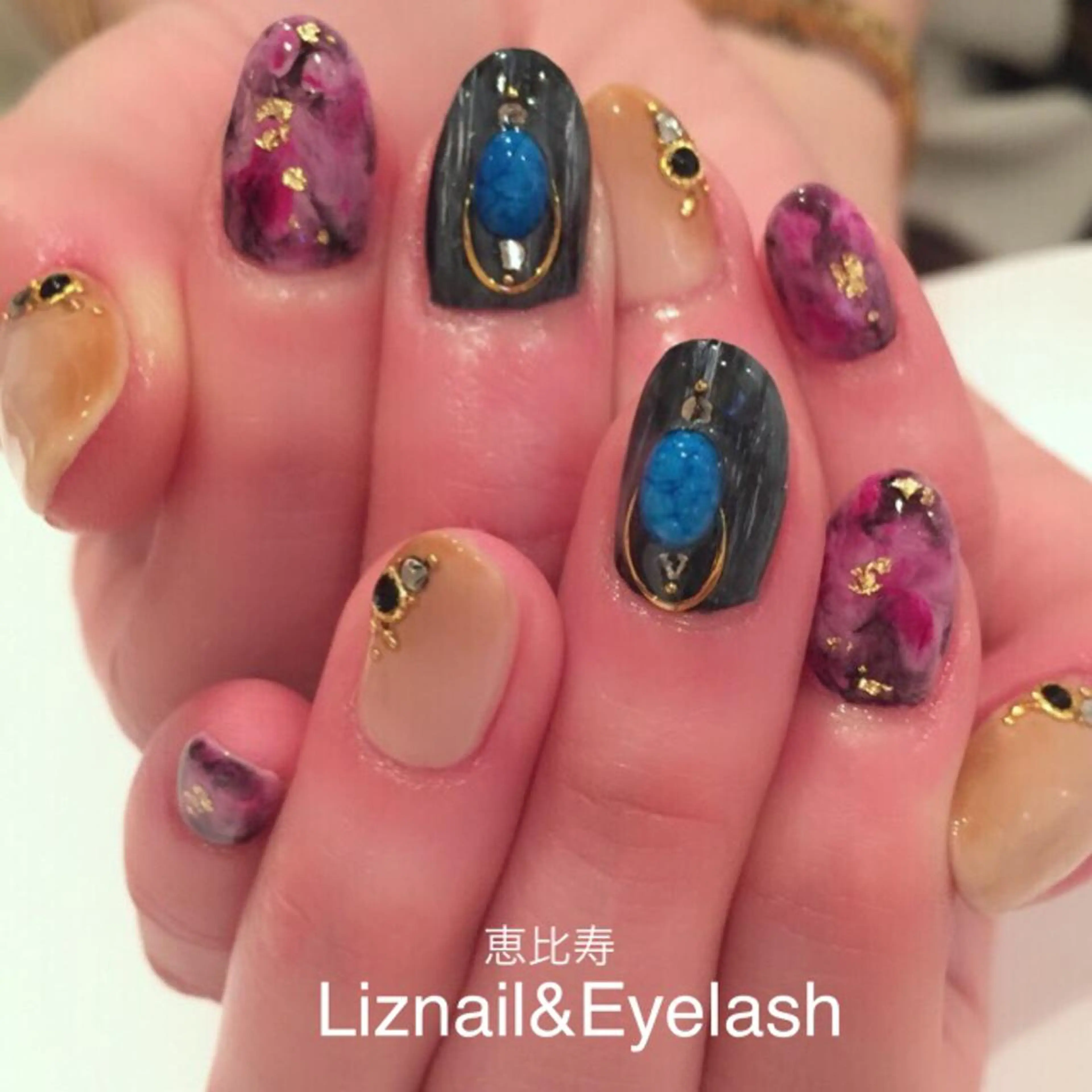 ネイル Rawr / saoriのネイルデザイン