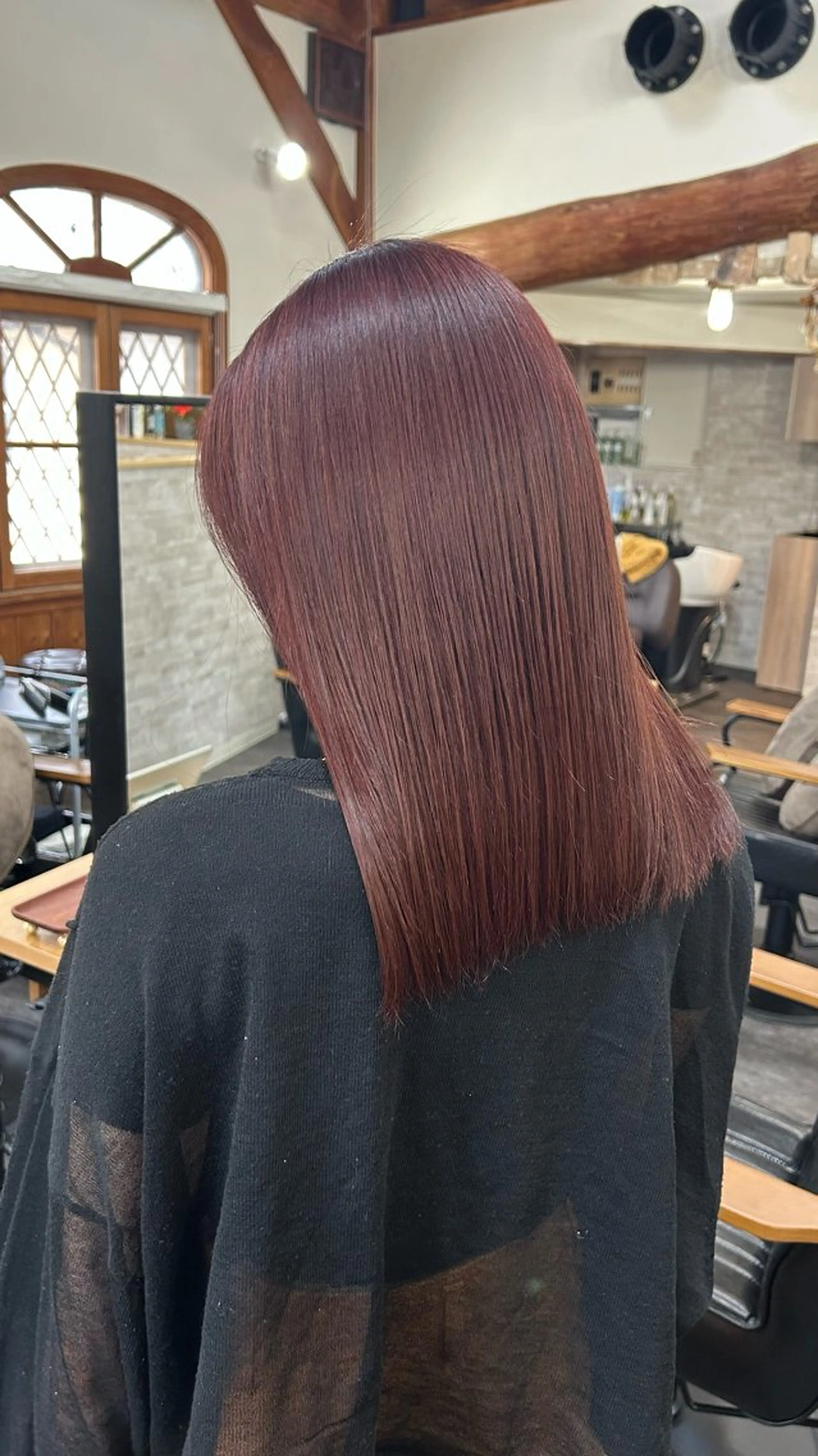 セミロング カット ヘアカラー トリートメント slow所属・名取 純平のヘアスタイル