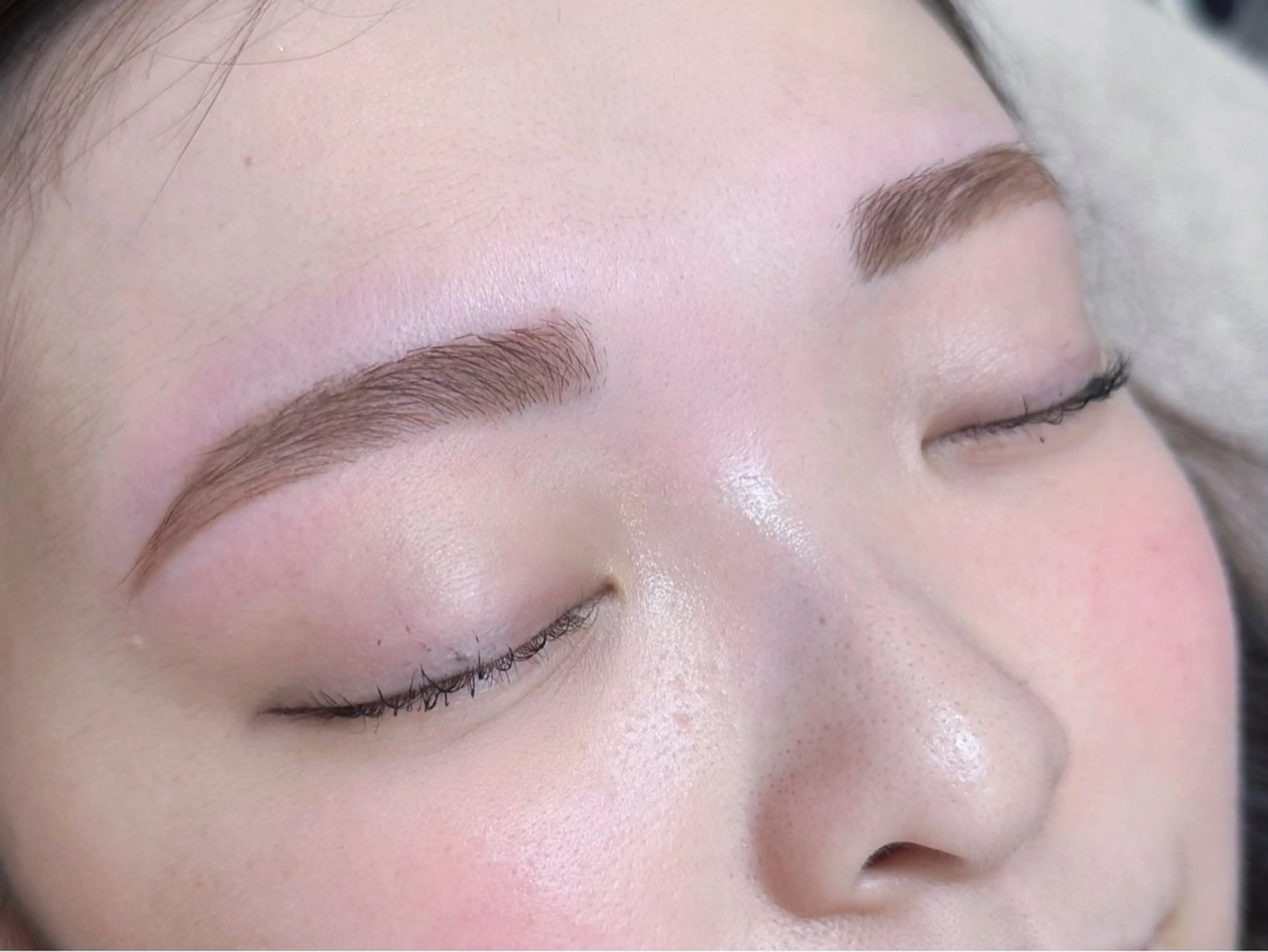 アイブロウ ワックス脱毛 眉カット karen ୨୧⑅*のマツエク・マツパデザイン