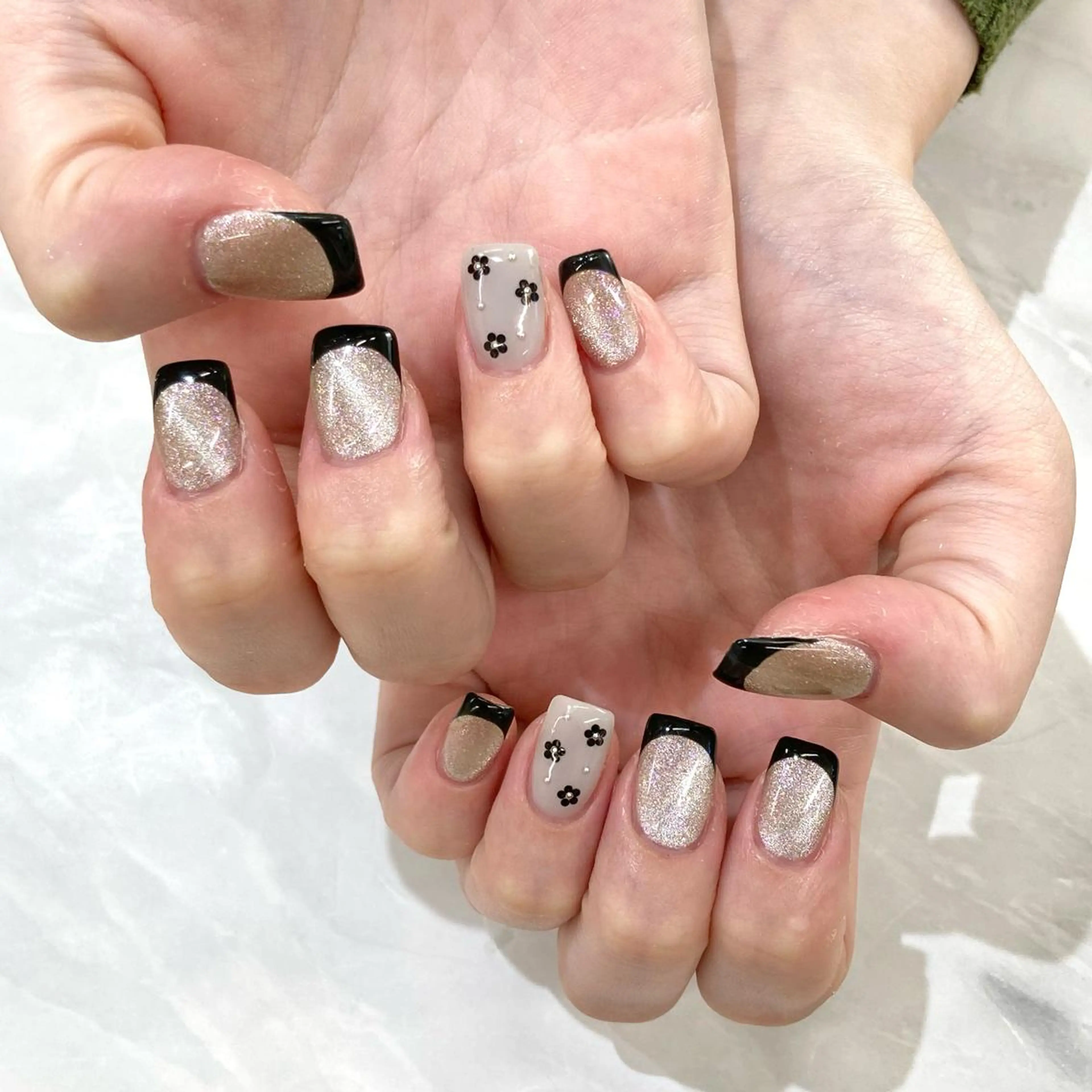 ネイル KODA308 Saoriのネイルデザイン