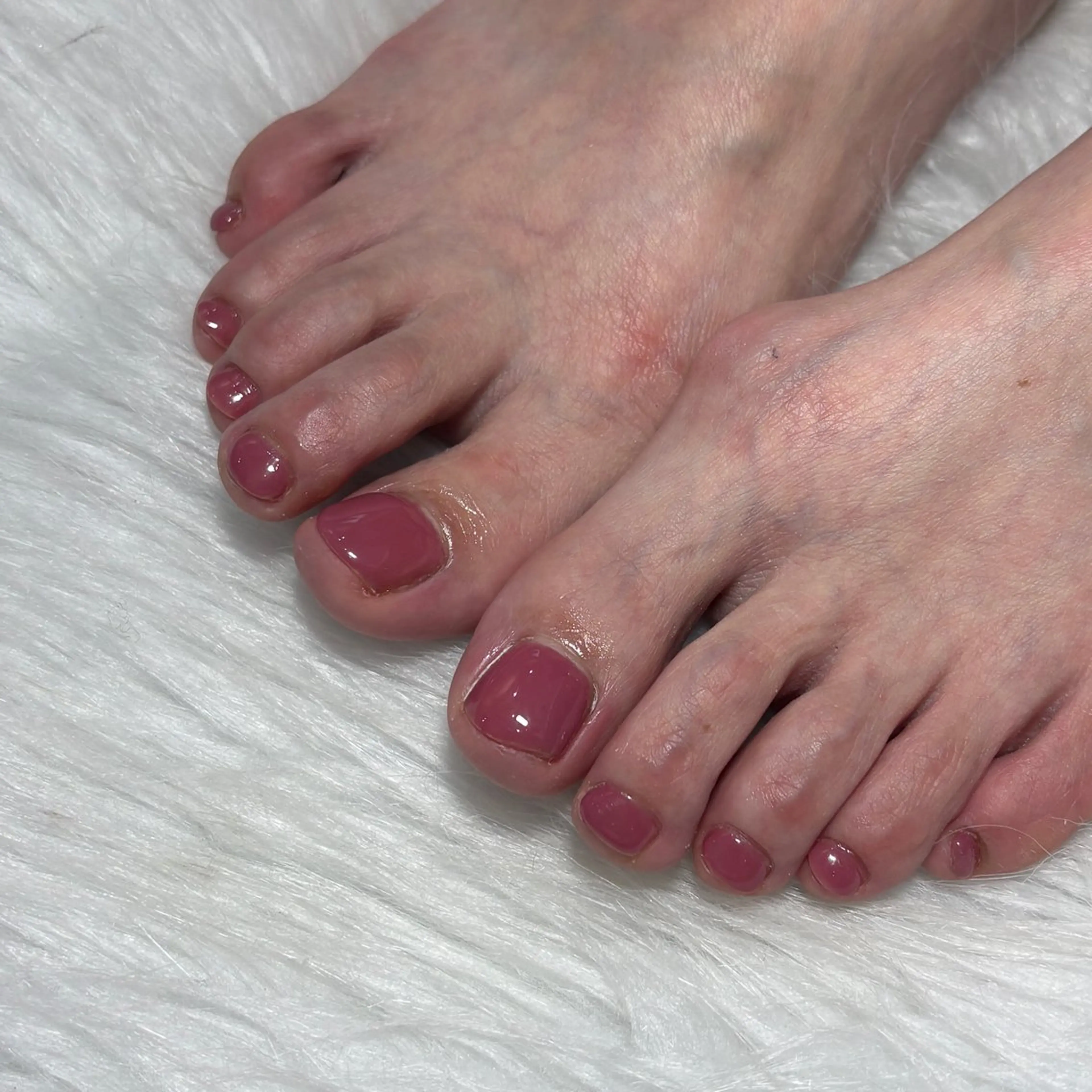 ネイル フットネイル ワンカラーネイル LAVISH manaのネイルデザイン