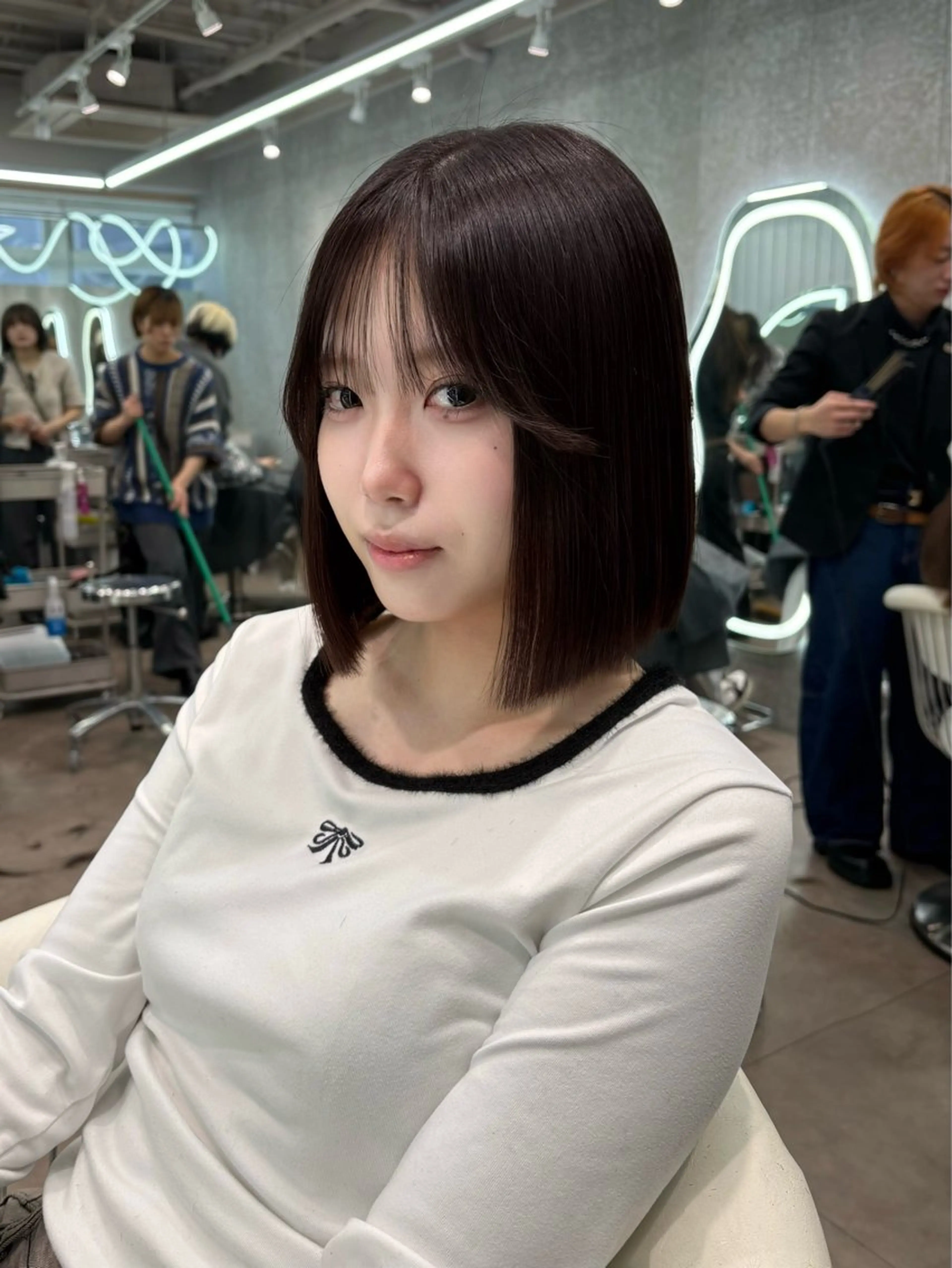 ミディアム カラー ヘアアレンジ アッシュ 黒髪 ブリーチ ブルーカラー ブルーブラック カット ヘアカラー トリートメント ヘアセット 大宮‎🩵縮毛矯正 レイヤー　佐藤和のヘアスタイル