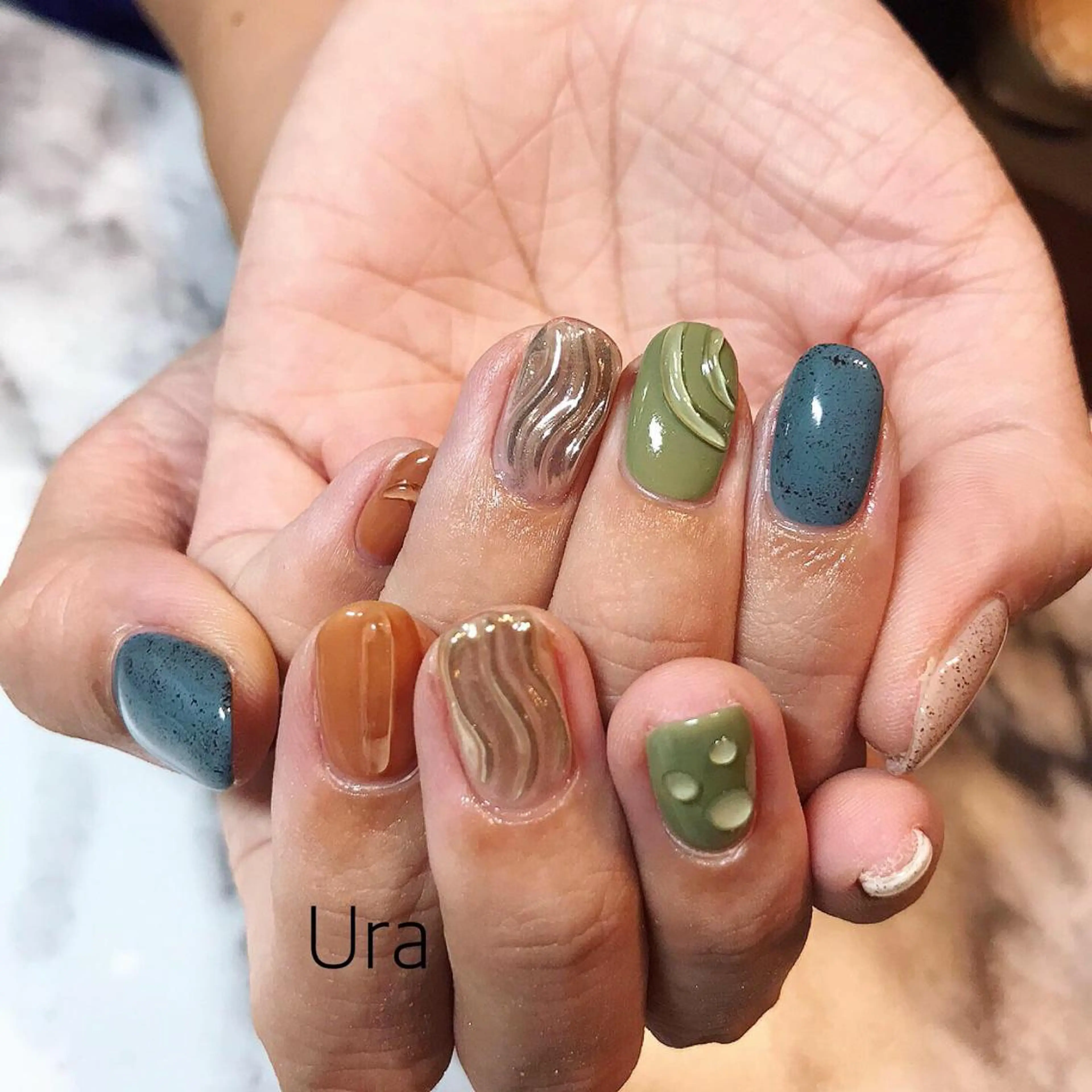 ネイル UrakoNail 《nail》のネイルデザイン