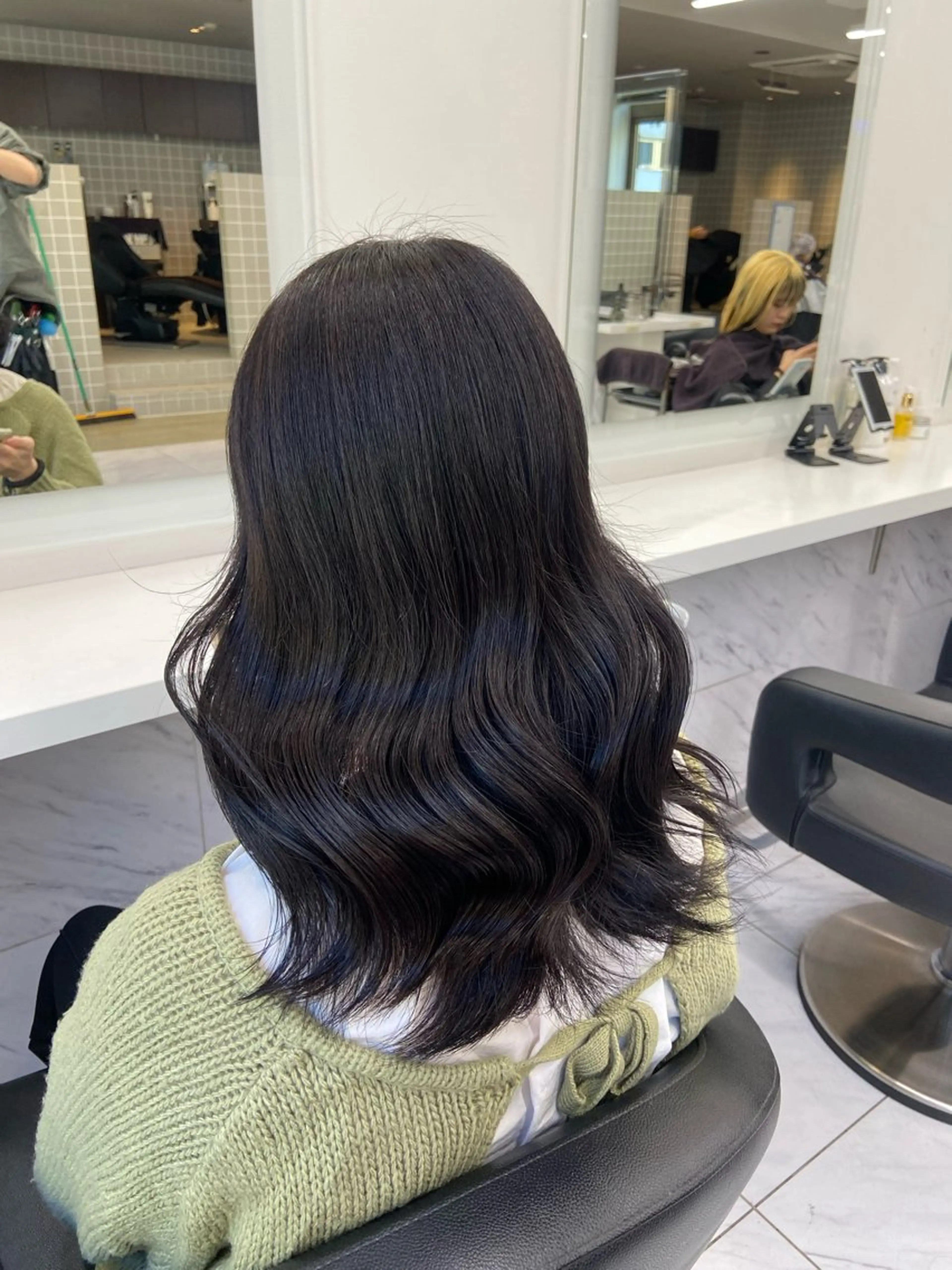 セミロング カラー ヘアアレンジ Over hair_ misakiのヘアスタイル