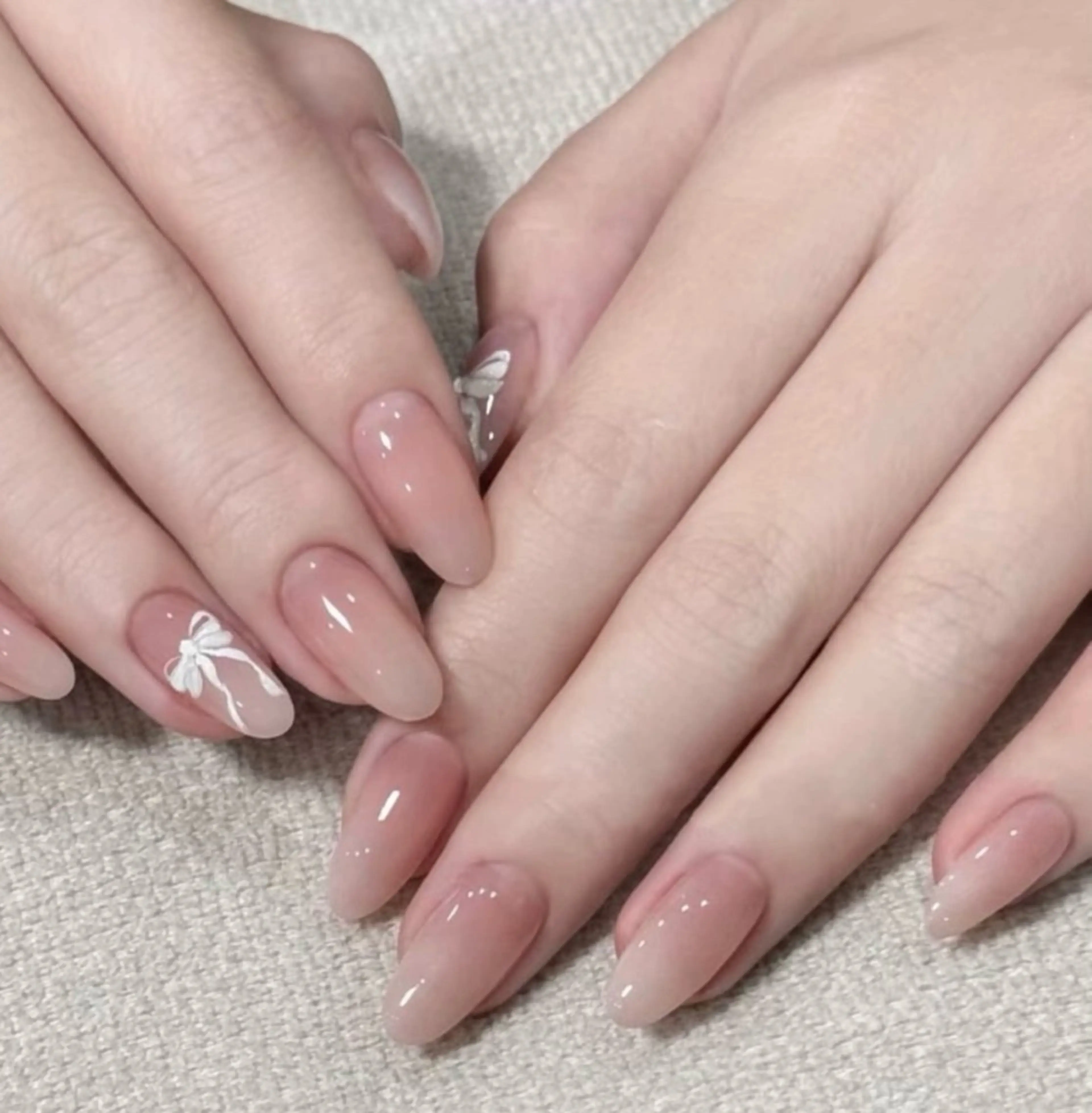 ネイル ハンドネイル ハンドケア モナ& あきのネイルデザイン