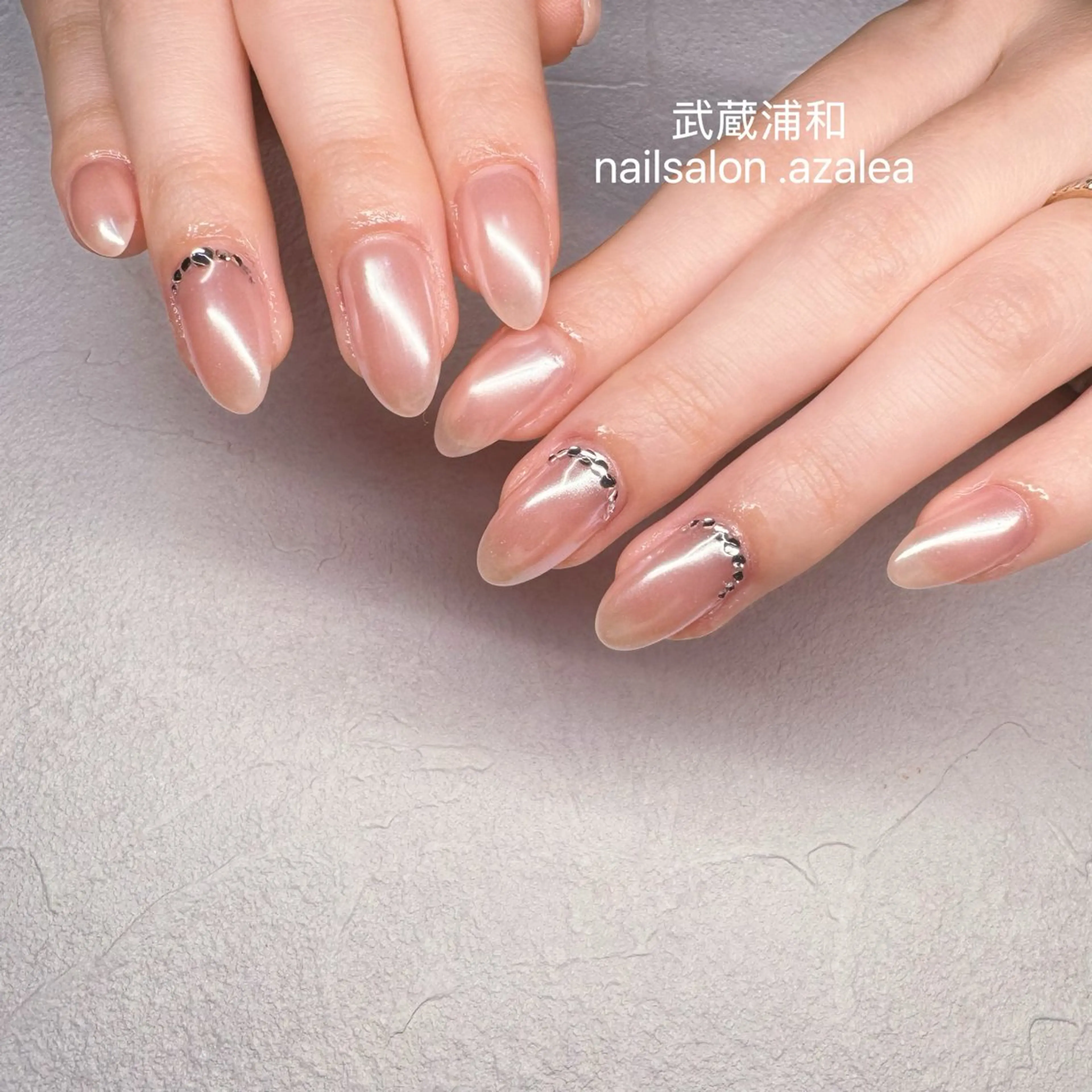 ネイル ハンドネイル R inのネイルデザイン