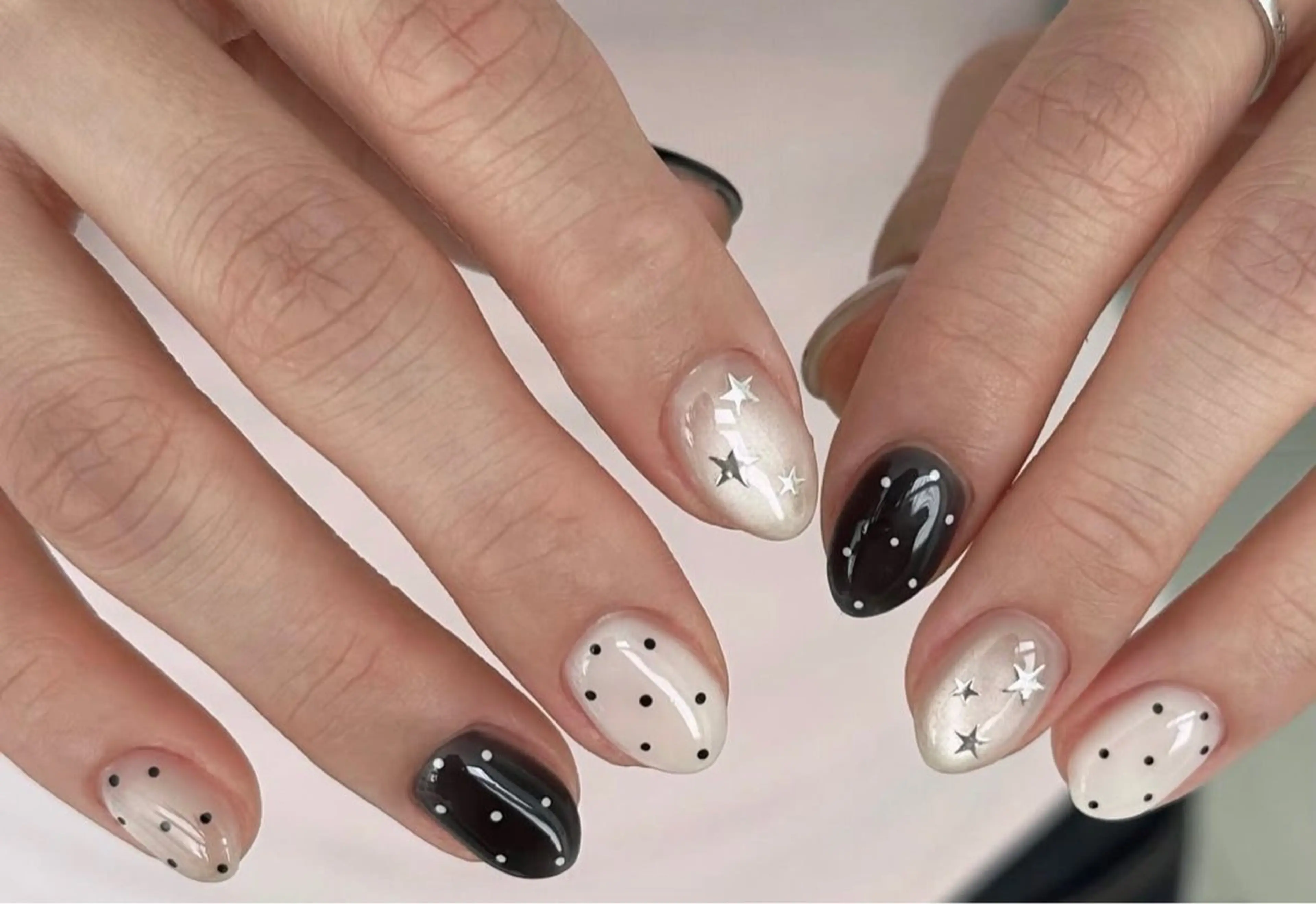 ネイル ハンドネイル NiJi Nailsのネイルデザイン
