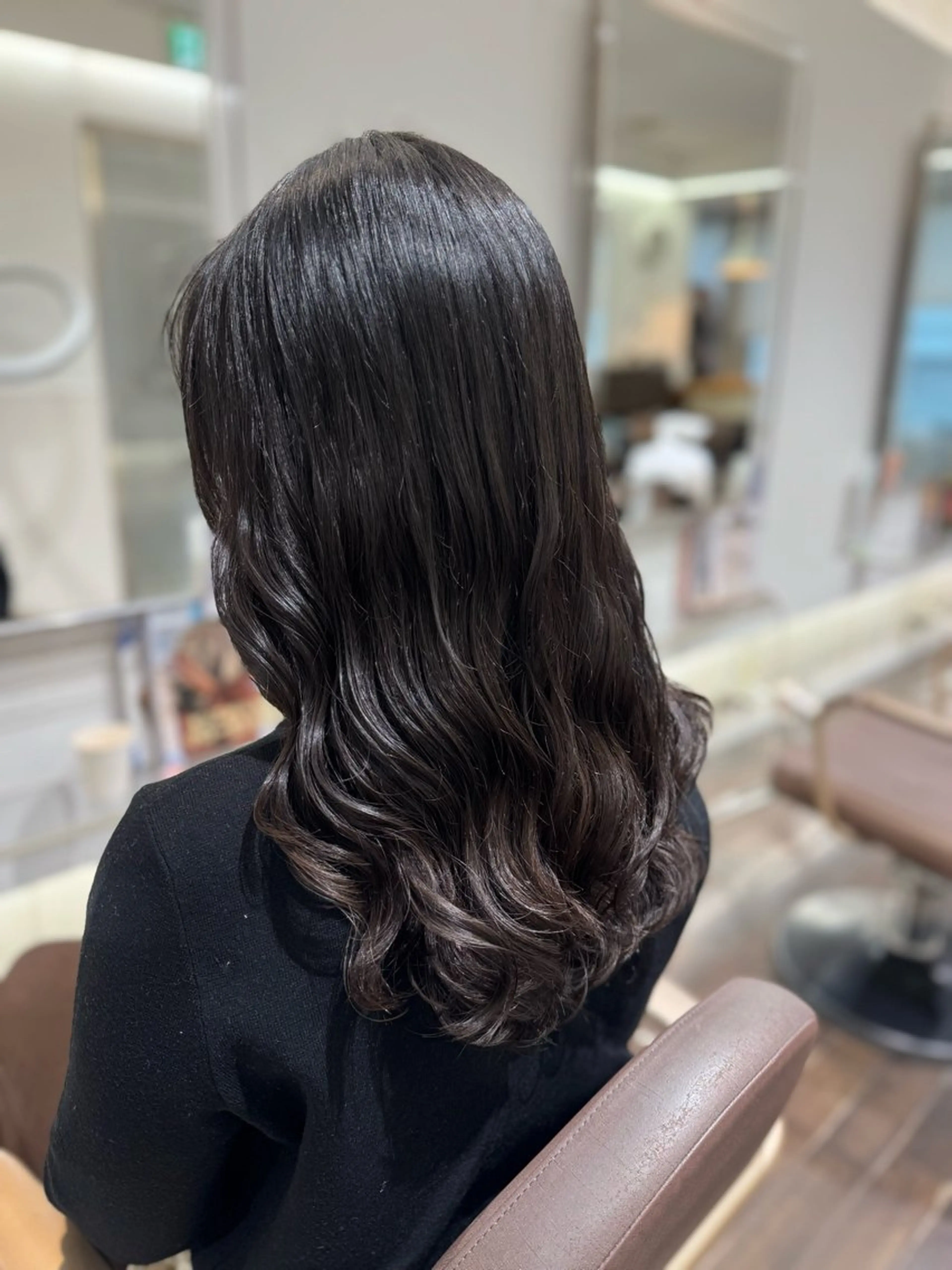 セミロング カット パーマ トリートメント 大人可愛い♡コテ巻き パーマ🌼杉田 萌恵のヘアスタイル