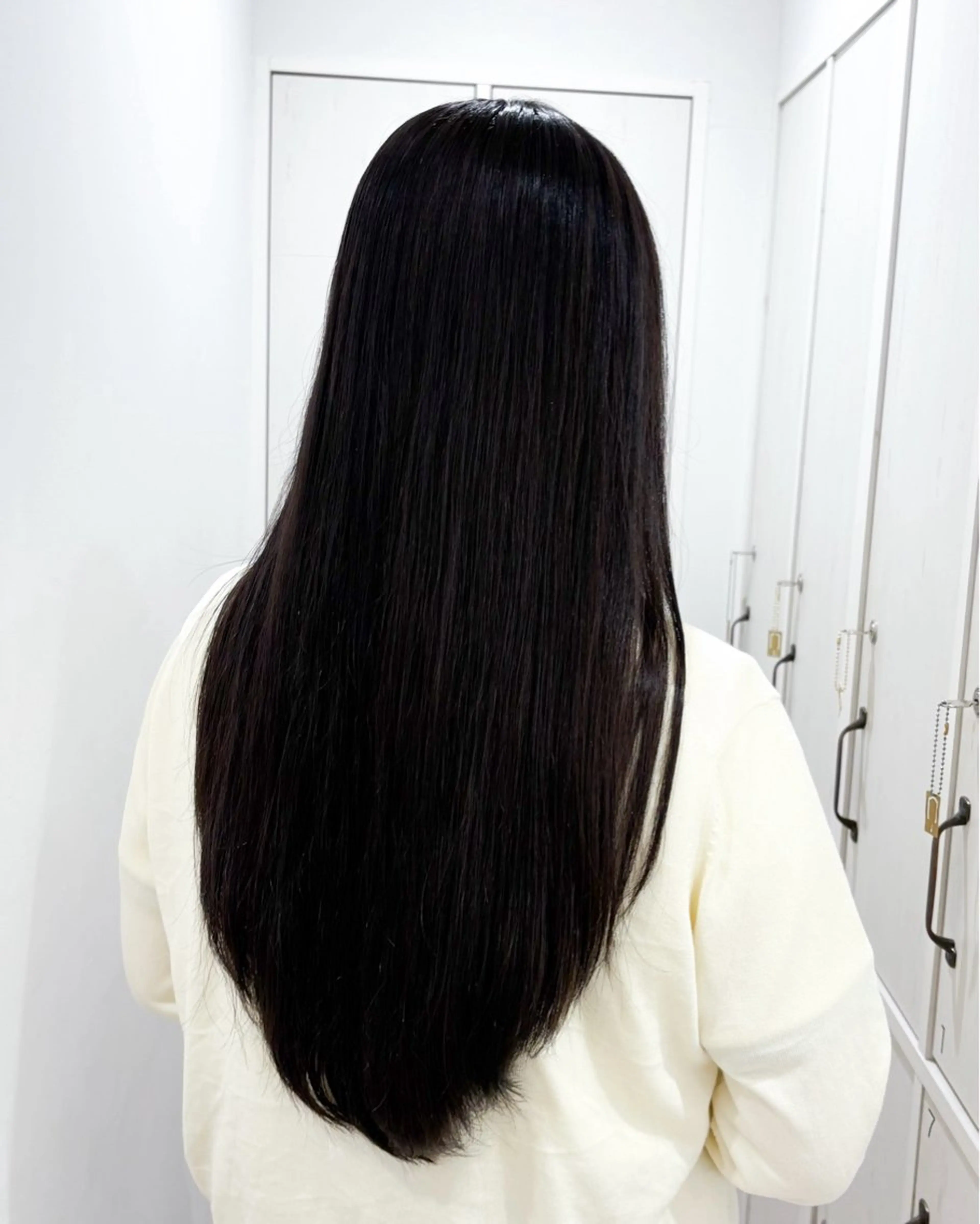 トーンダウンワンカラー🎨+補修トリートメント💧の写真