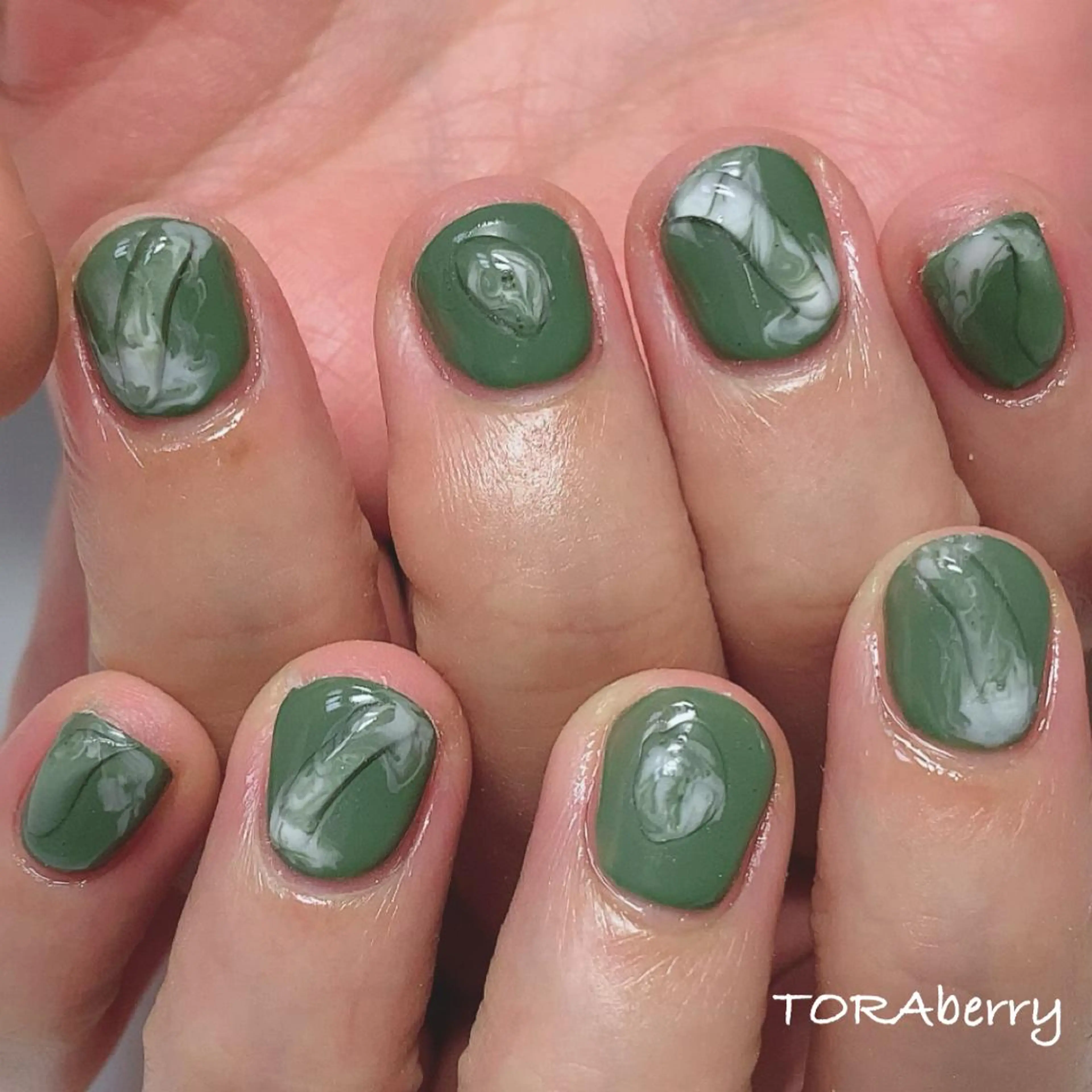 ネイル ハンドネイル ネイリスト なつみのネイルデザイン