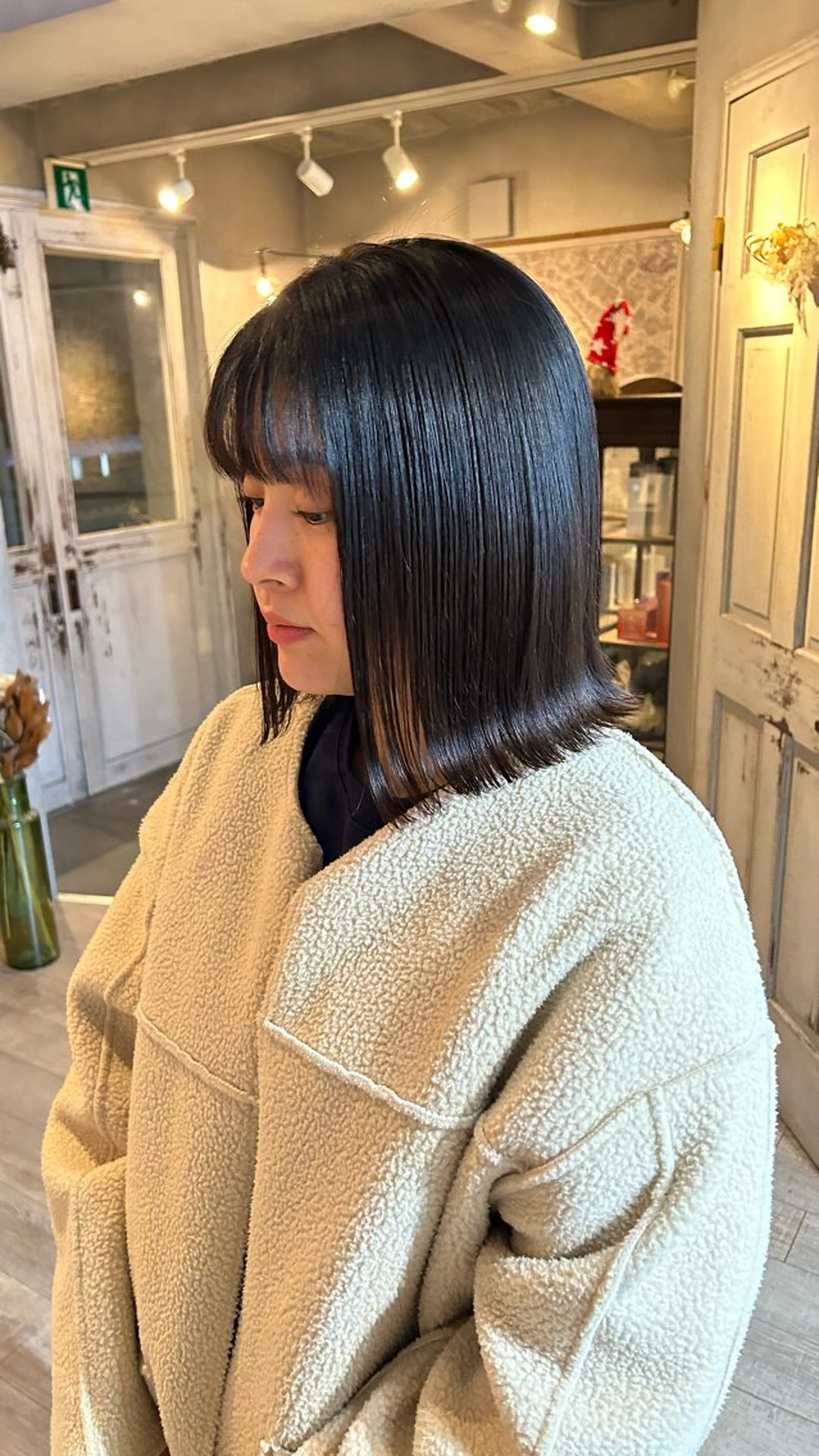 セミロング カット 🦭☪️Azumi 縮毛矯正☪️🦭のヘアスタイル