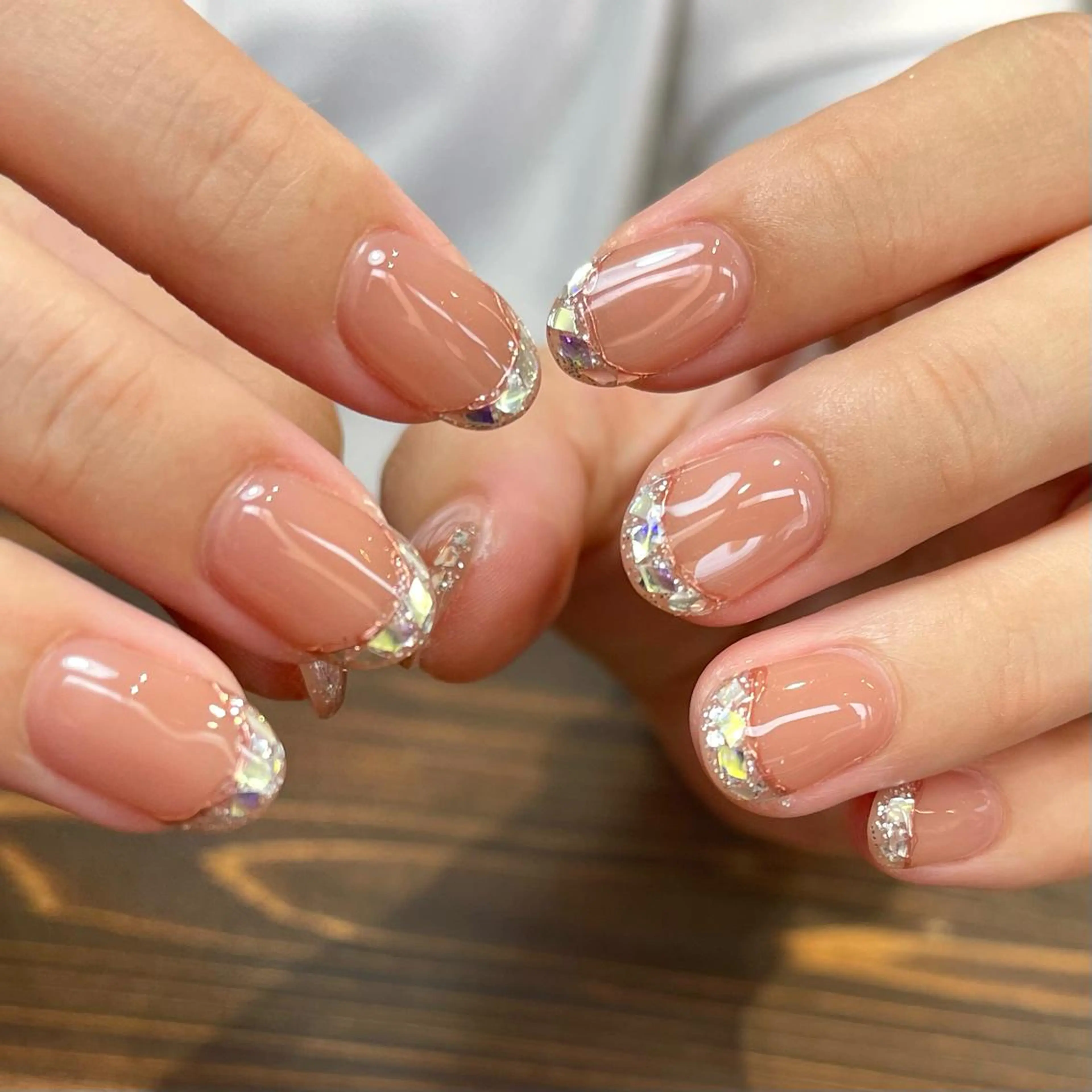 ネイル アートネイル フレンチネイル ジェルネイル ガラスフレンチ ニュアンスネイル ハンドネイル kinjo yuaのネイルデザイン