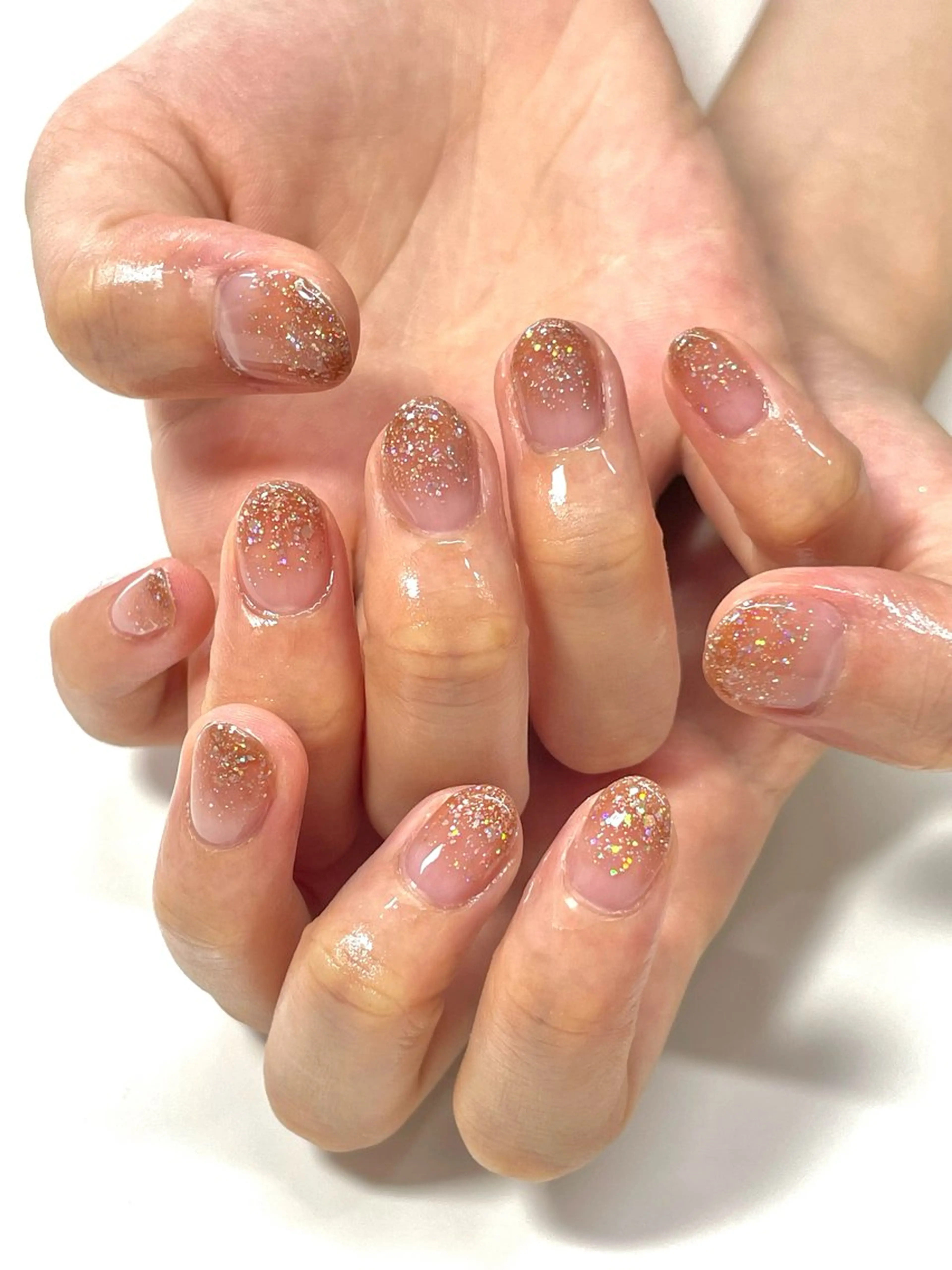 ネイル グラデーション ラメ(グリッター) ラメグラデーション nail salon yam.のネイルデザイン