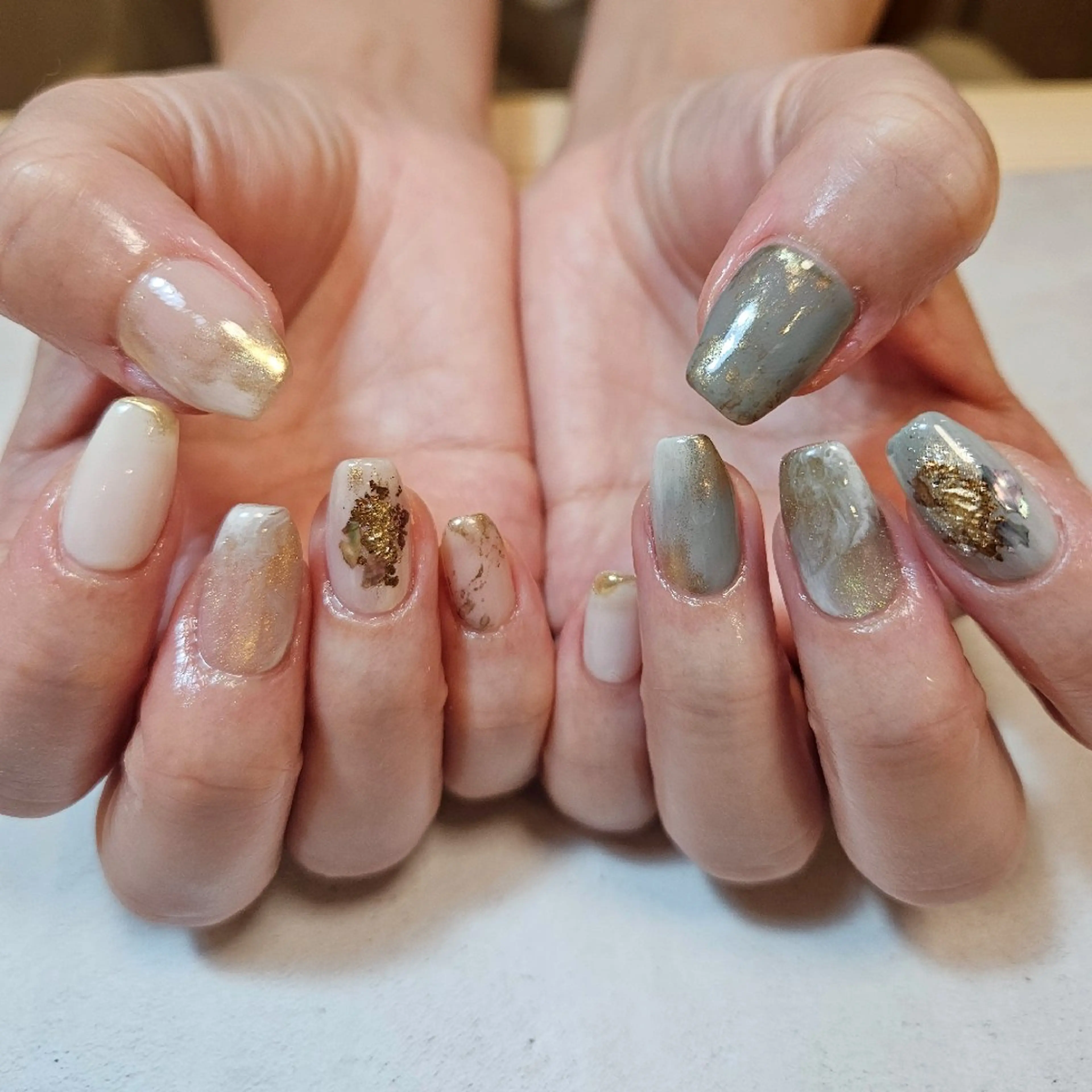 ネイル ジェルネイル マグネットネイル ニュアンスネイル パラジェル ハンドネイル Nailsalon manoのネイルデザイン
