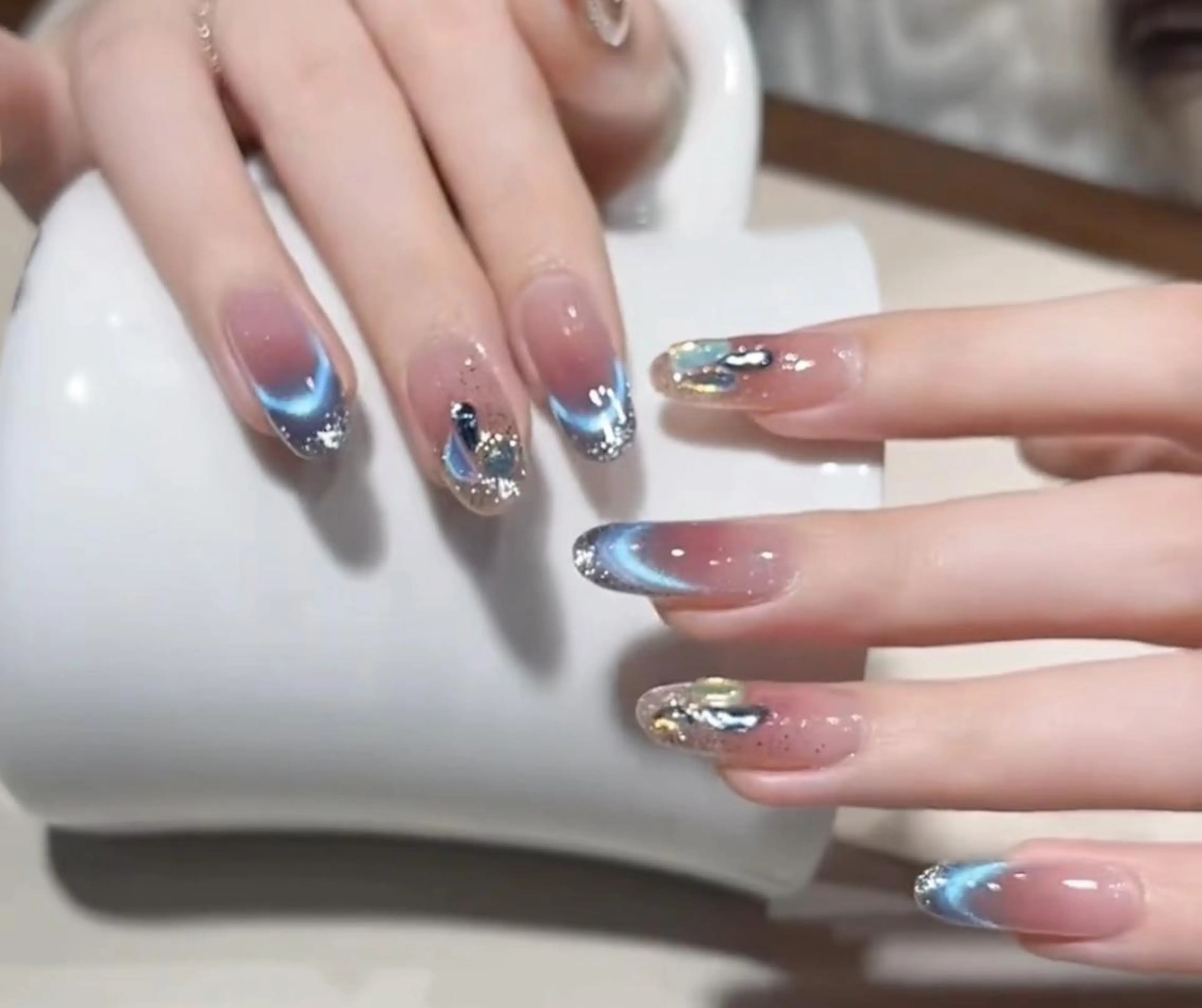 ネイル ハンドネイル 🎀 NaNa_nailのネイルデザイン