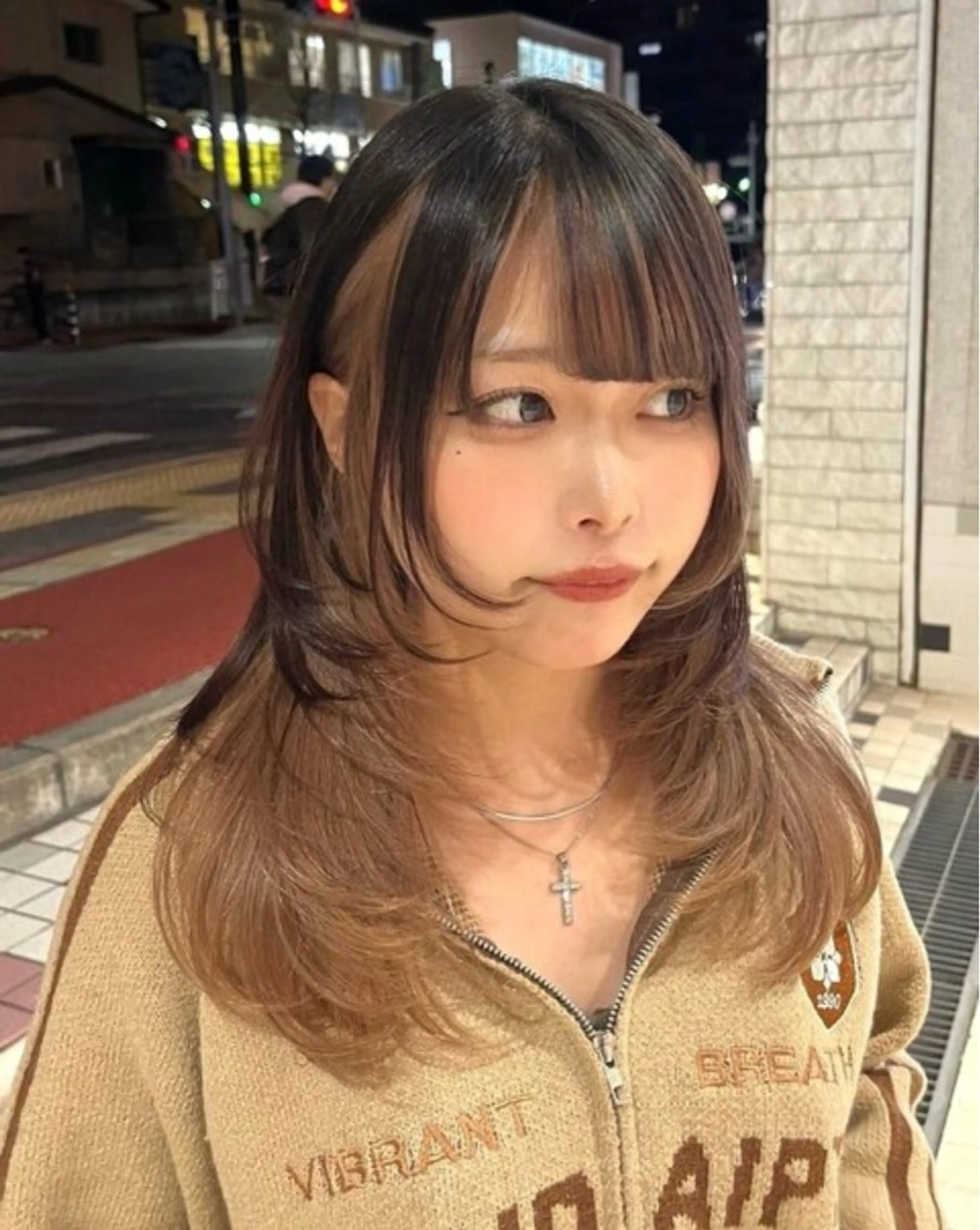 セミロング カラー ヘアアレンジ デザインカラー/艶髪 /透明感カラーのヘアスタイル