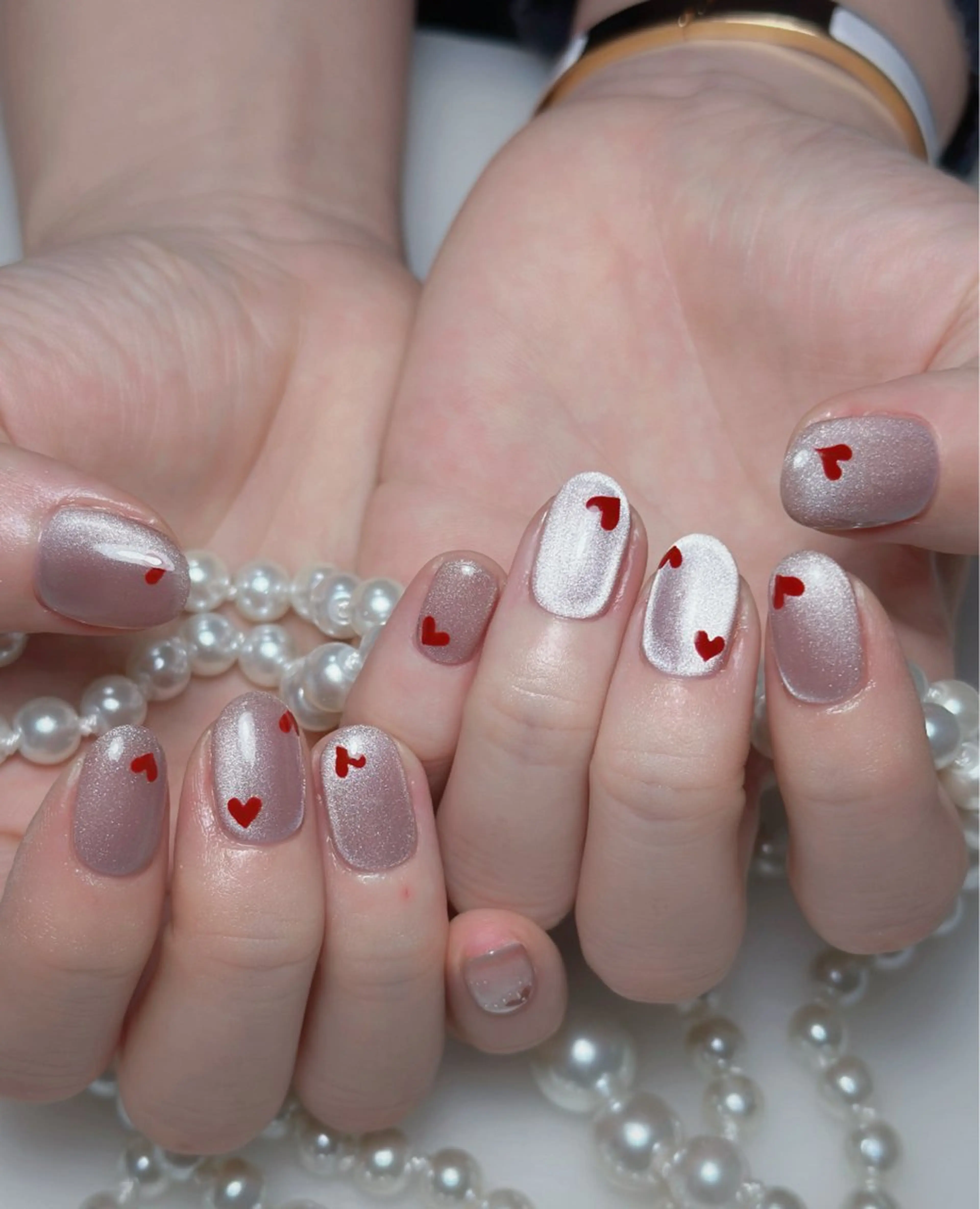 ネイル オーロラネイル 長さ出し フットネイル 韓国ネイル ラメ(グリッター) ハンドネイル 👍thumbs up nail👍のネイルデザイン