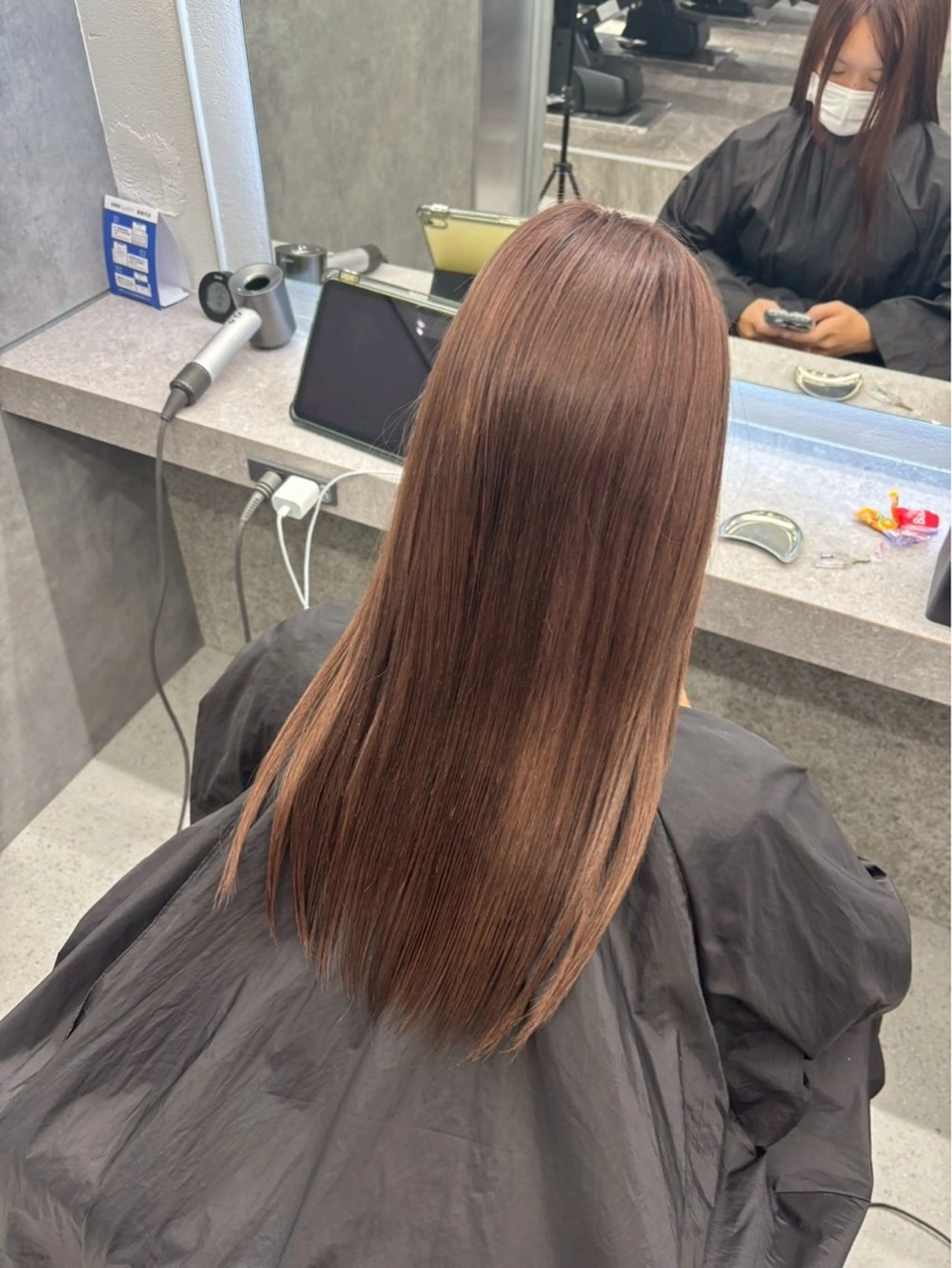 カラー 伊藤 陽菜のヘアスタイル