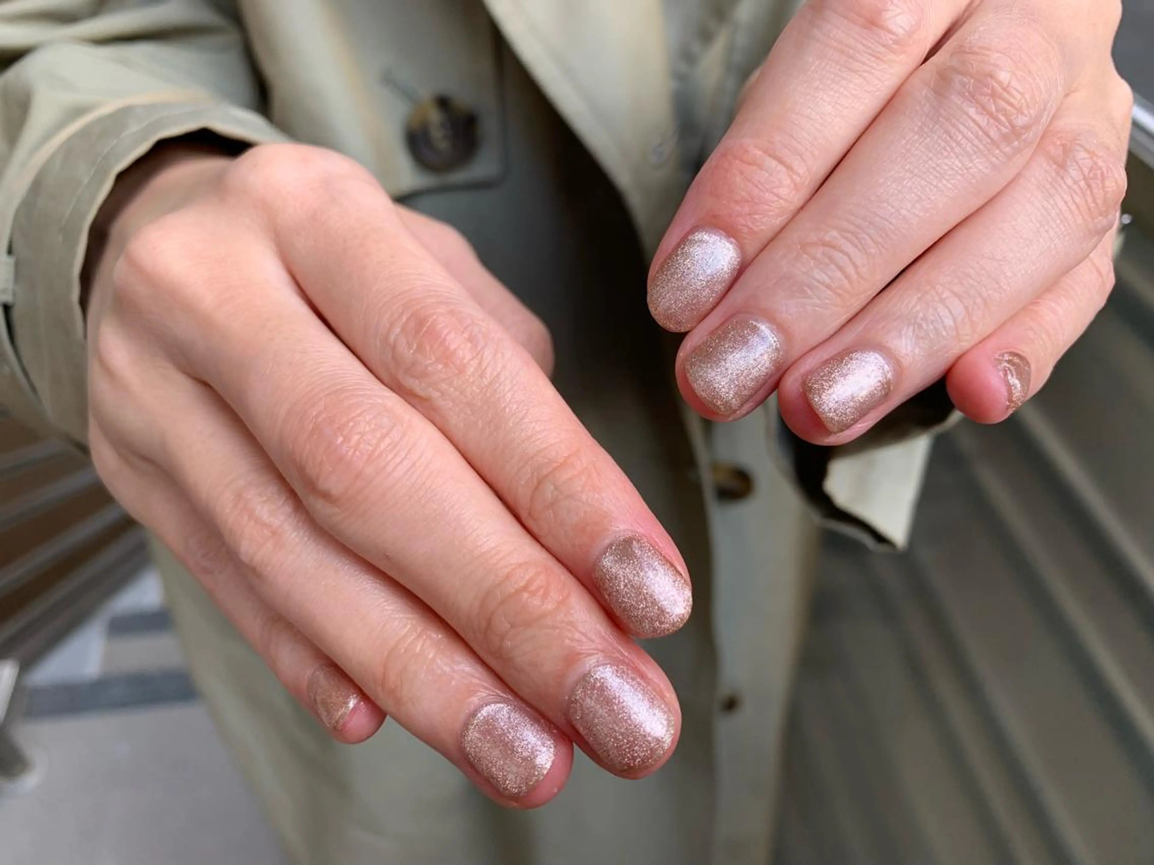 ネイル マグネットネイル マキノ ユイのネイルデザイン