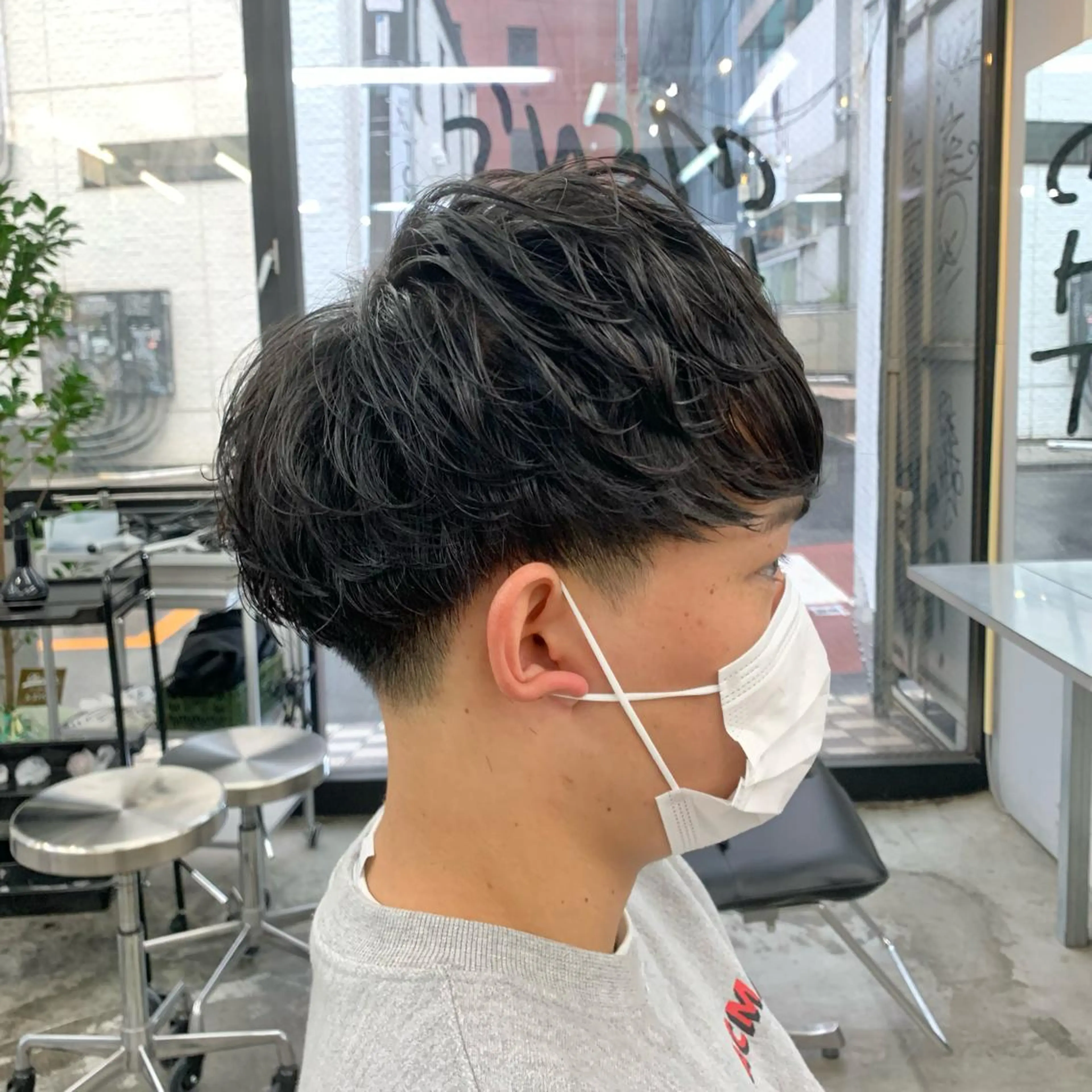 ショート パーマ メンズ メンズパーマ カット パーマ メンズ特化美容師/ 藤戸 椋のヘアスタイル