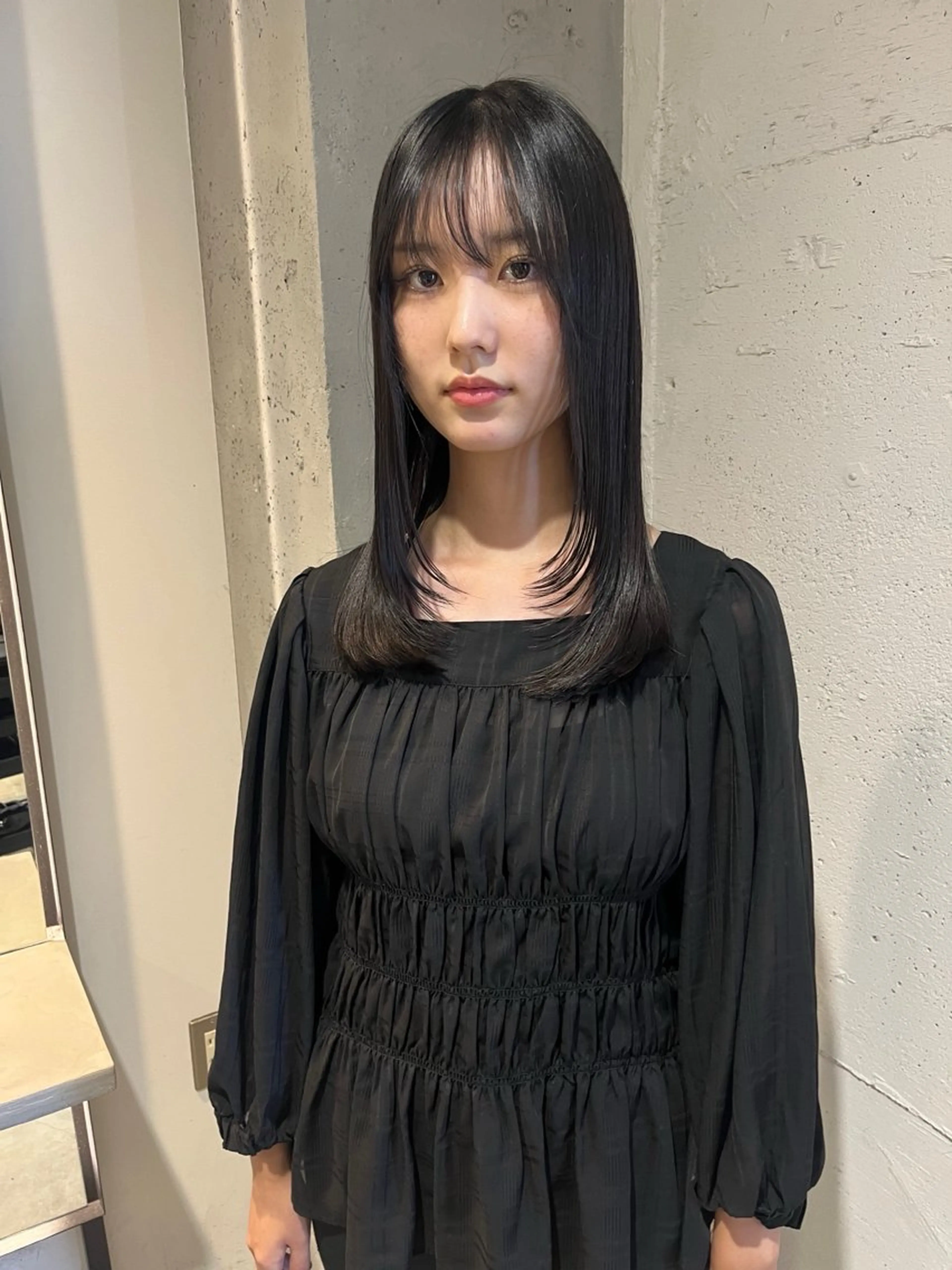 セミロング レイヤーカット 縮毛矯正 縮毛矯正 トリートメント Juna✂️ レイヤー / ボブのヘアスタイル