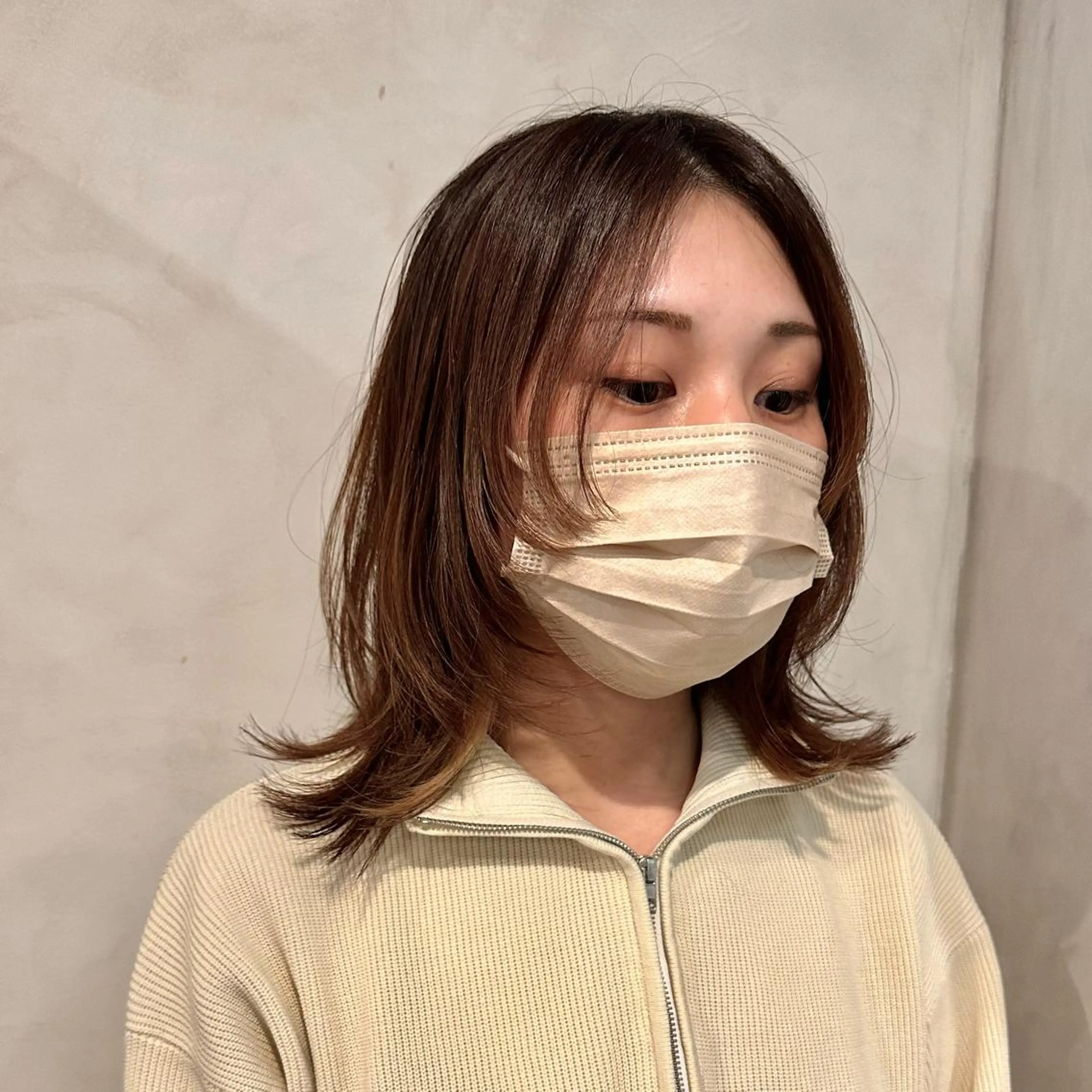 ミディアム ウルフカット カット トリートメント Yuki☺︎パーマ レイヤーカットのヘアスタイル