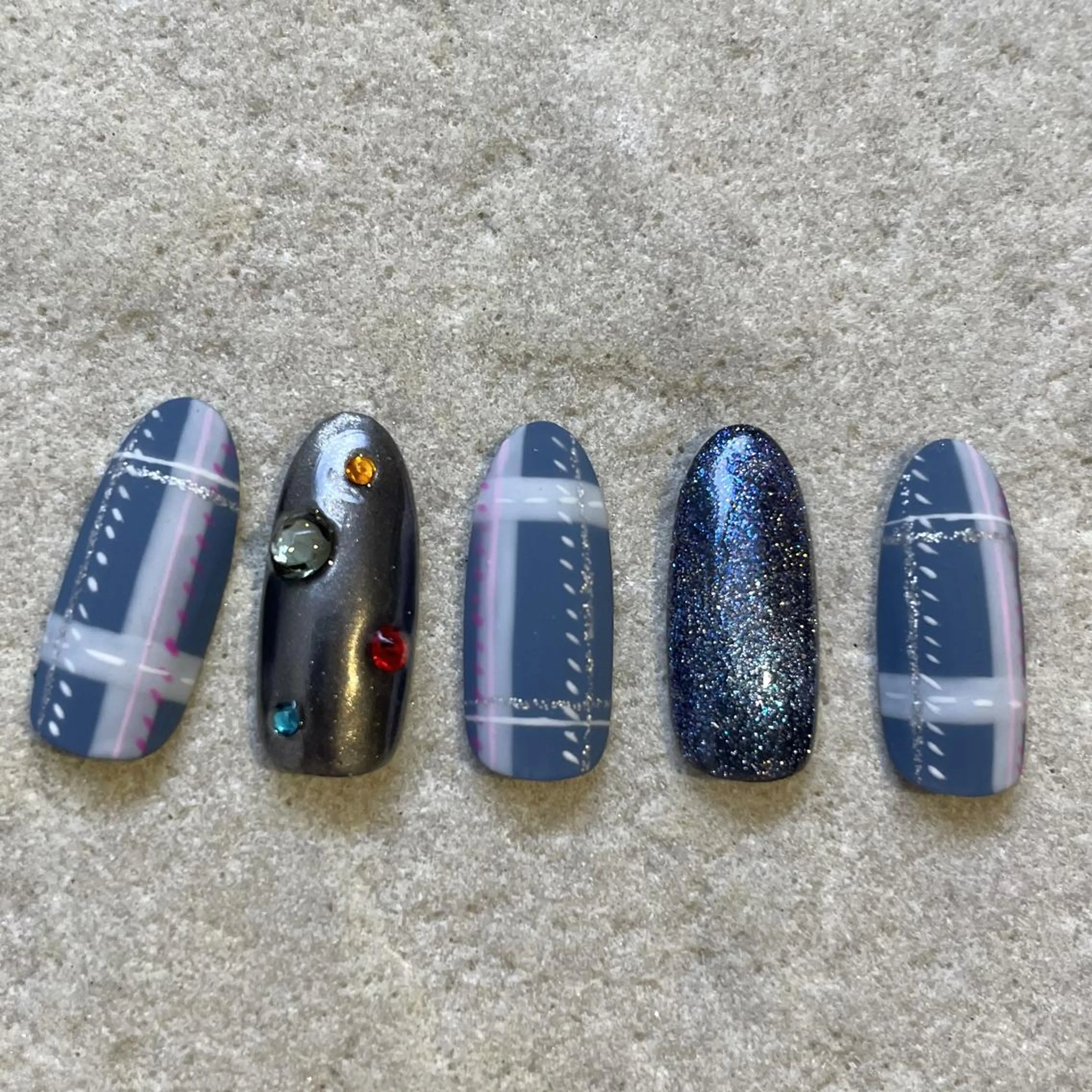 ネイル ネイルスクール byCharmeのネイルデザイン